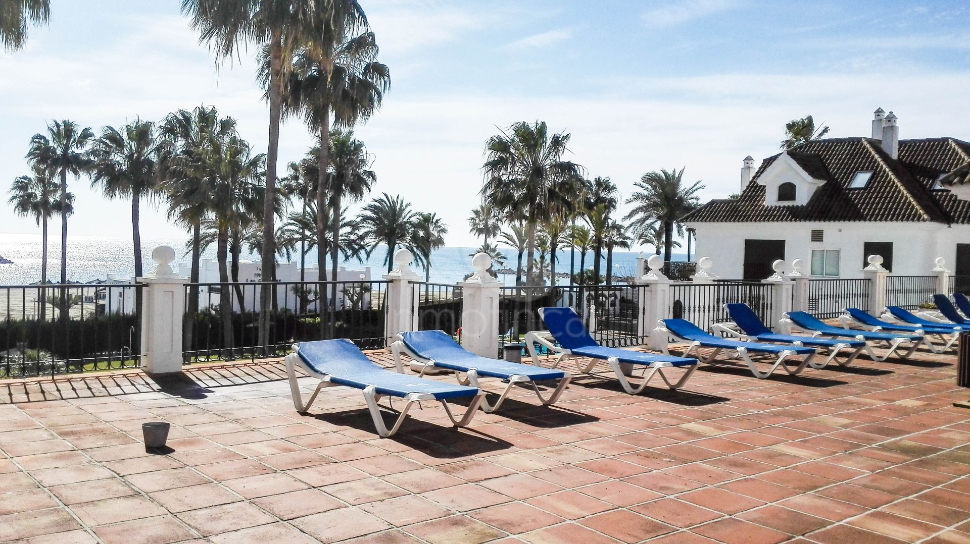 Apartment in Puerto La Duquesa, Manilva