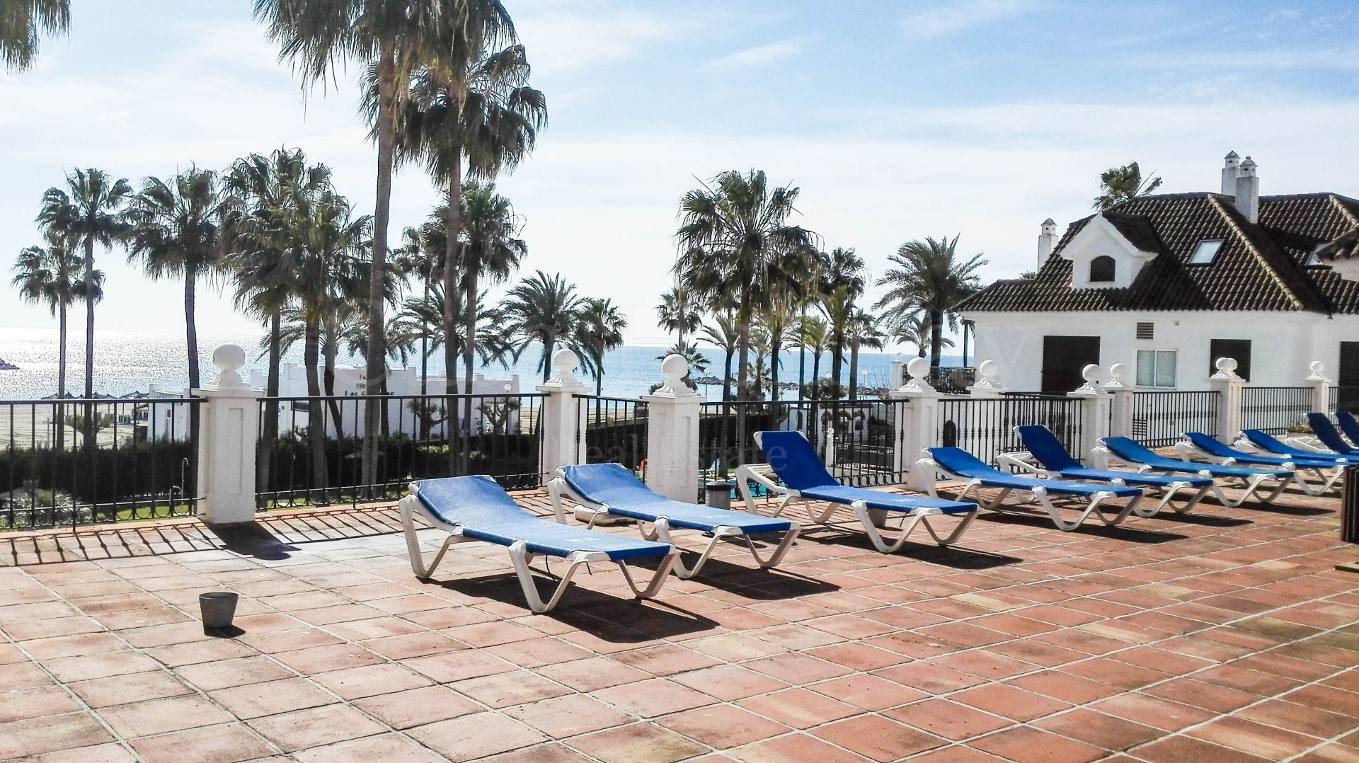 Apartamento en Puerto La Duquesa, Manilva