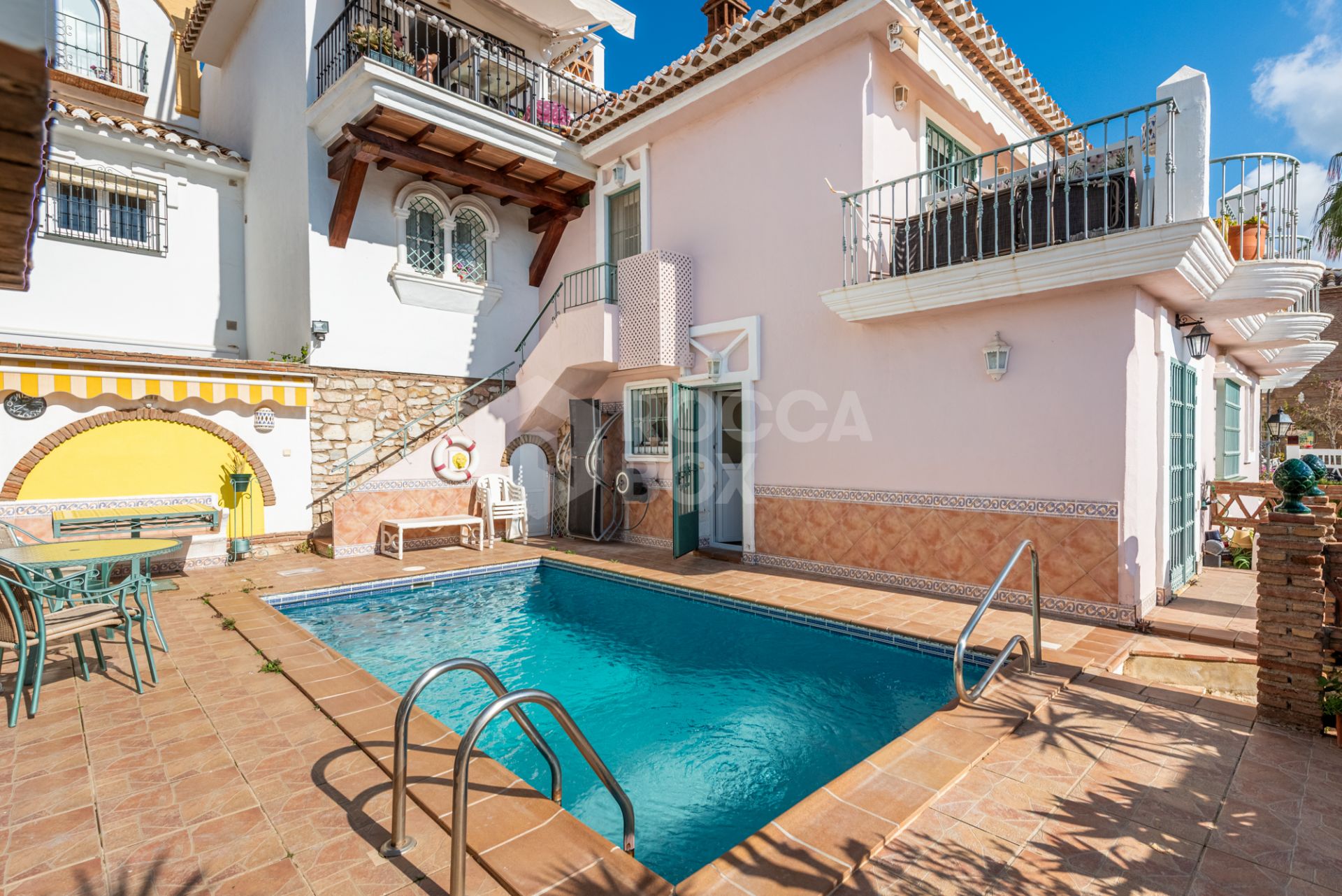 Charming Townhouse with a private pool for sale in Puebla Aida, Mijas Golf