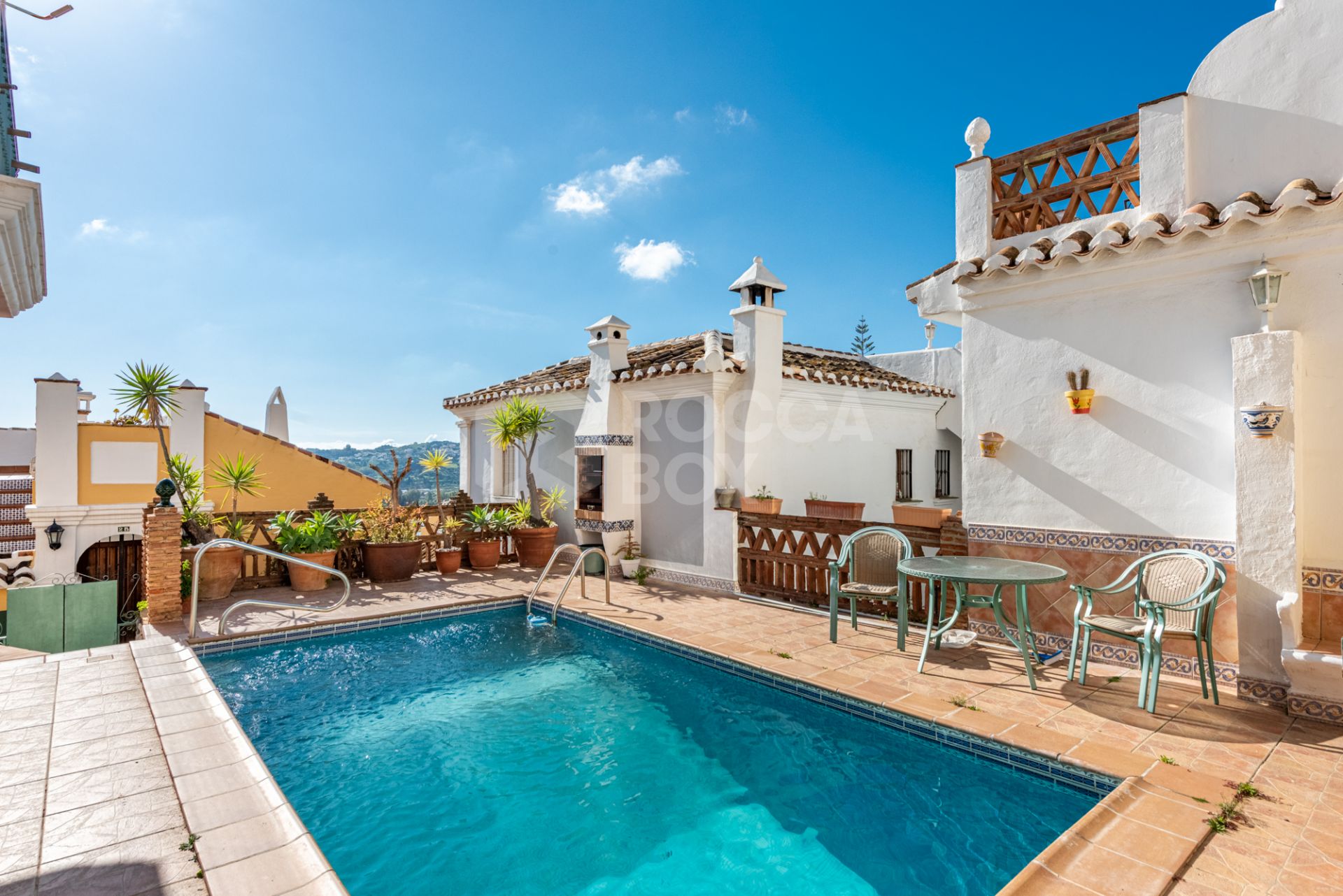 Charming Townhouse with a private pool for sale in Puebla Aida, Mijas Golf