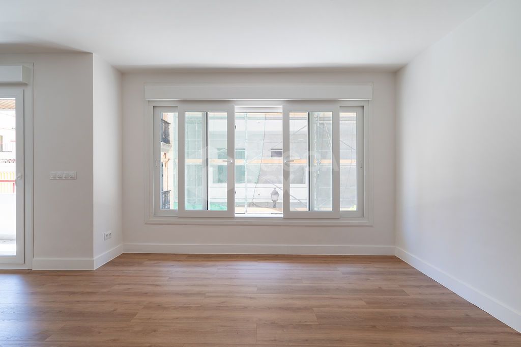 Renovated 3 bedrooms apartment in central Fuengirola