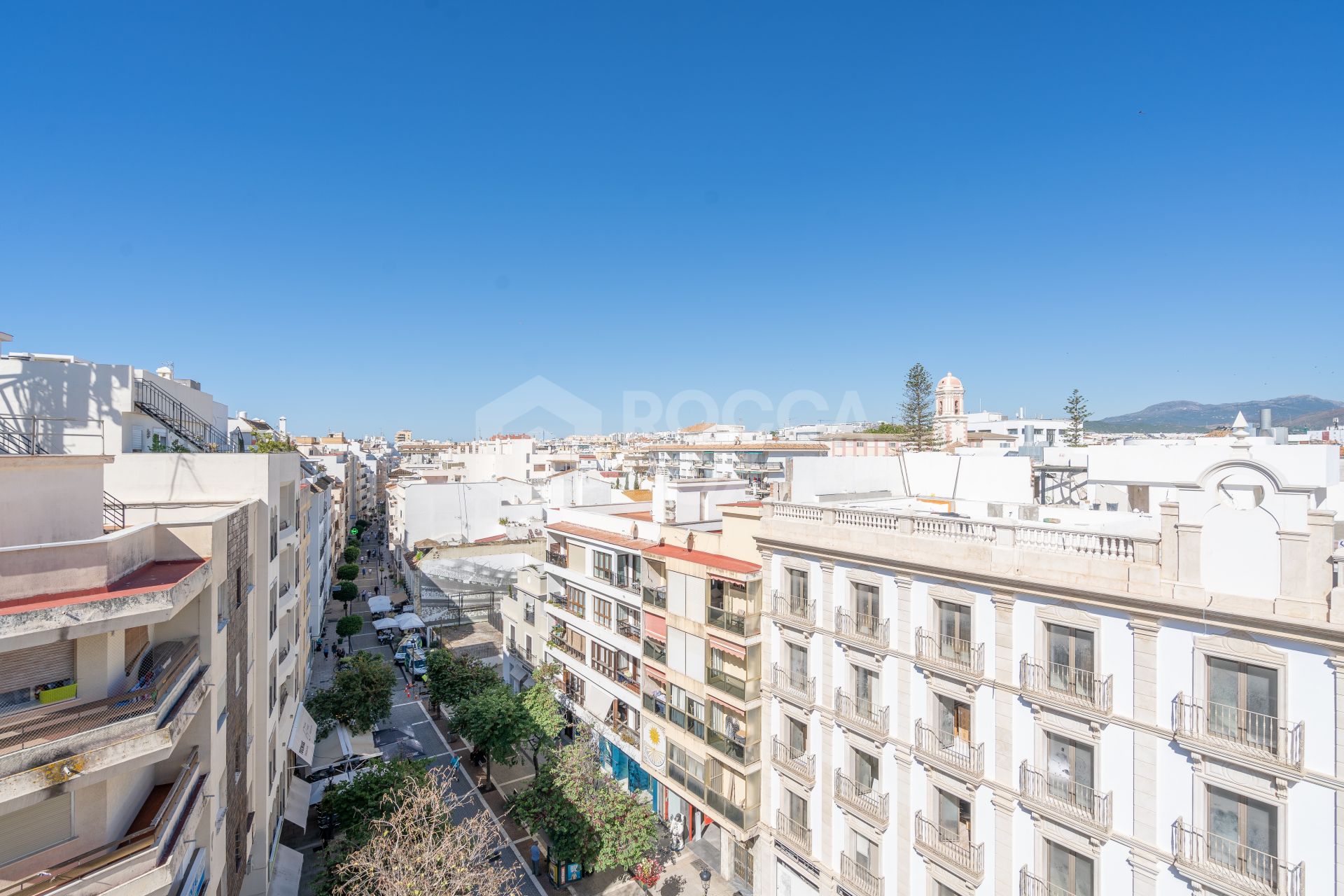 Estepona, penthouse, first line, beachfront, sea views, 4 bedroom, luxury