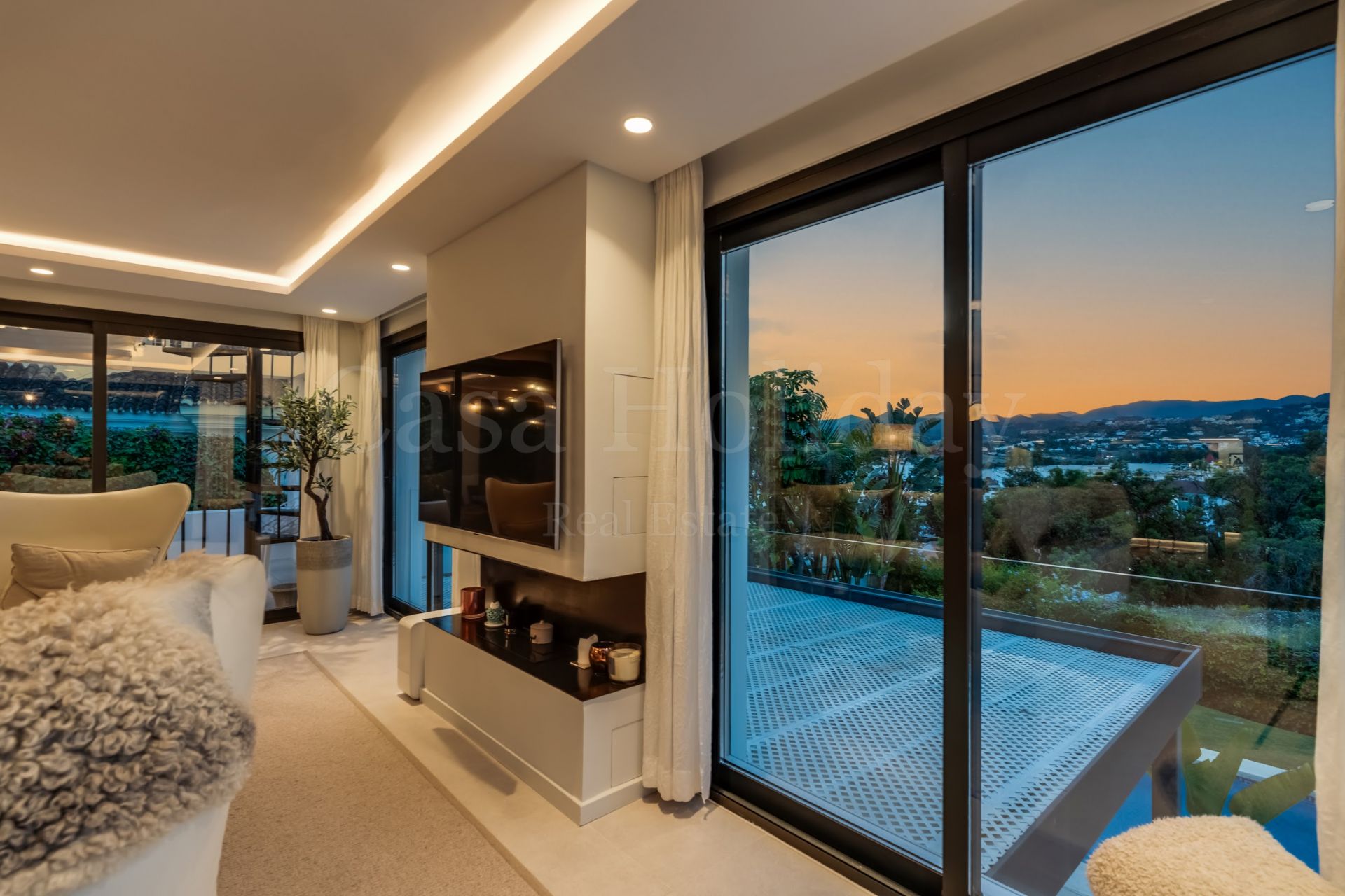 Villa in Nueva Andalucia, Marbella