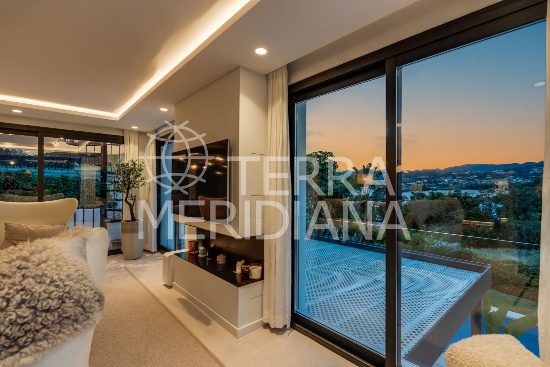 Villa in Nueva Andalucia, Marbella