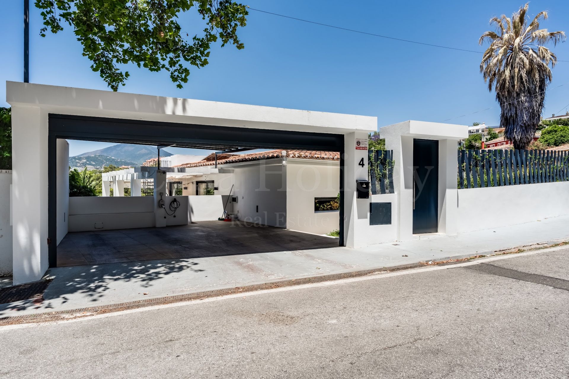 Villa in Nueva Andalucia, Marbella