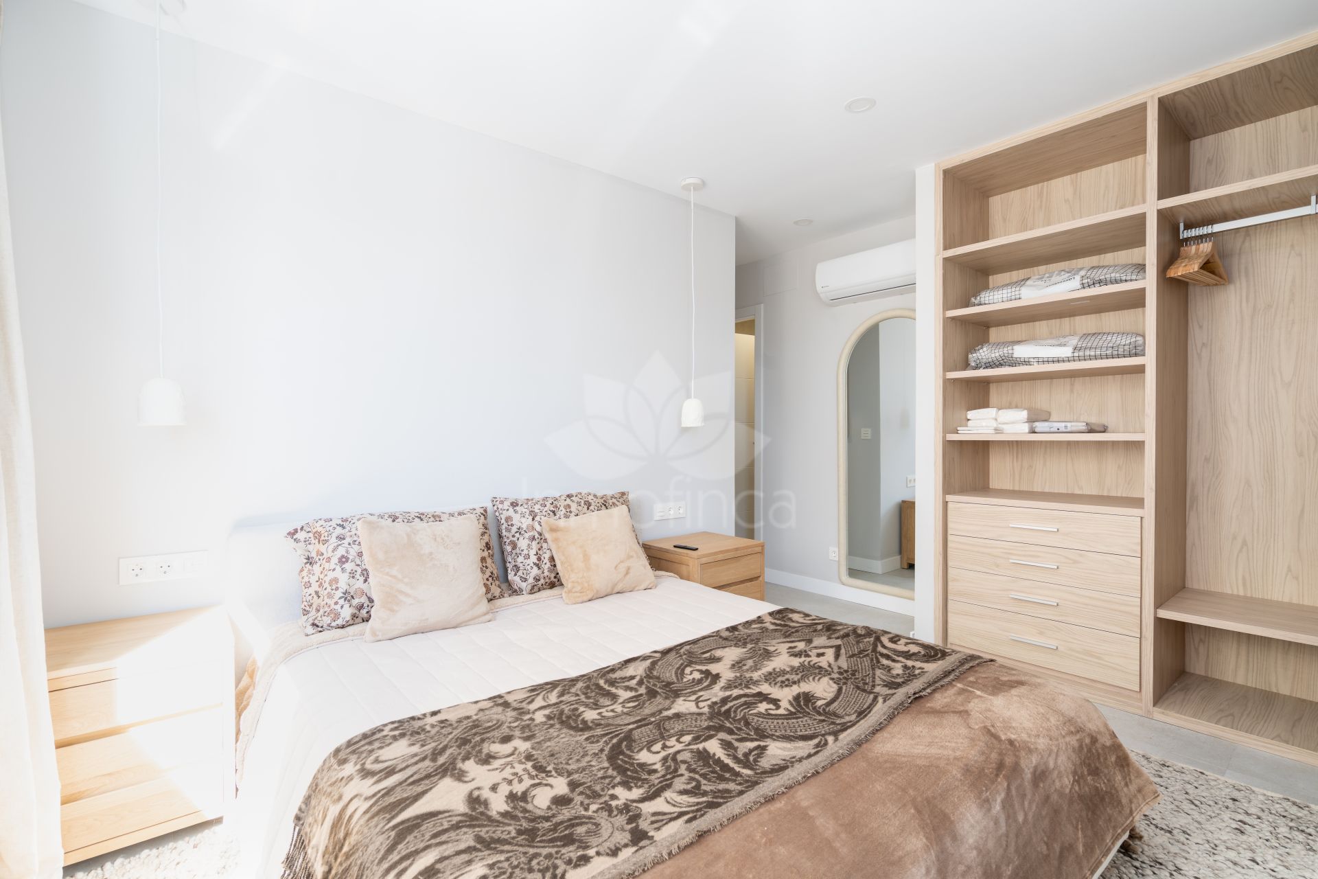 Apartment in Estepona Town, Estepona