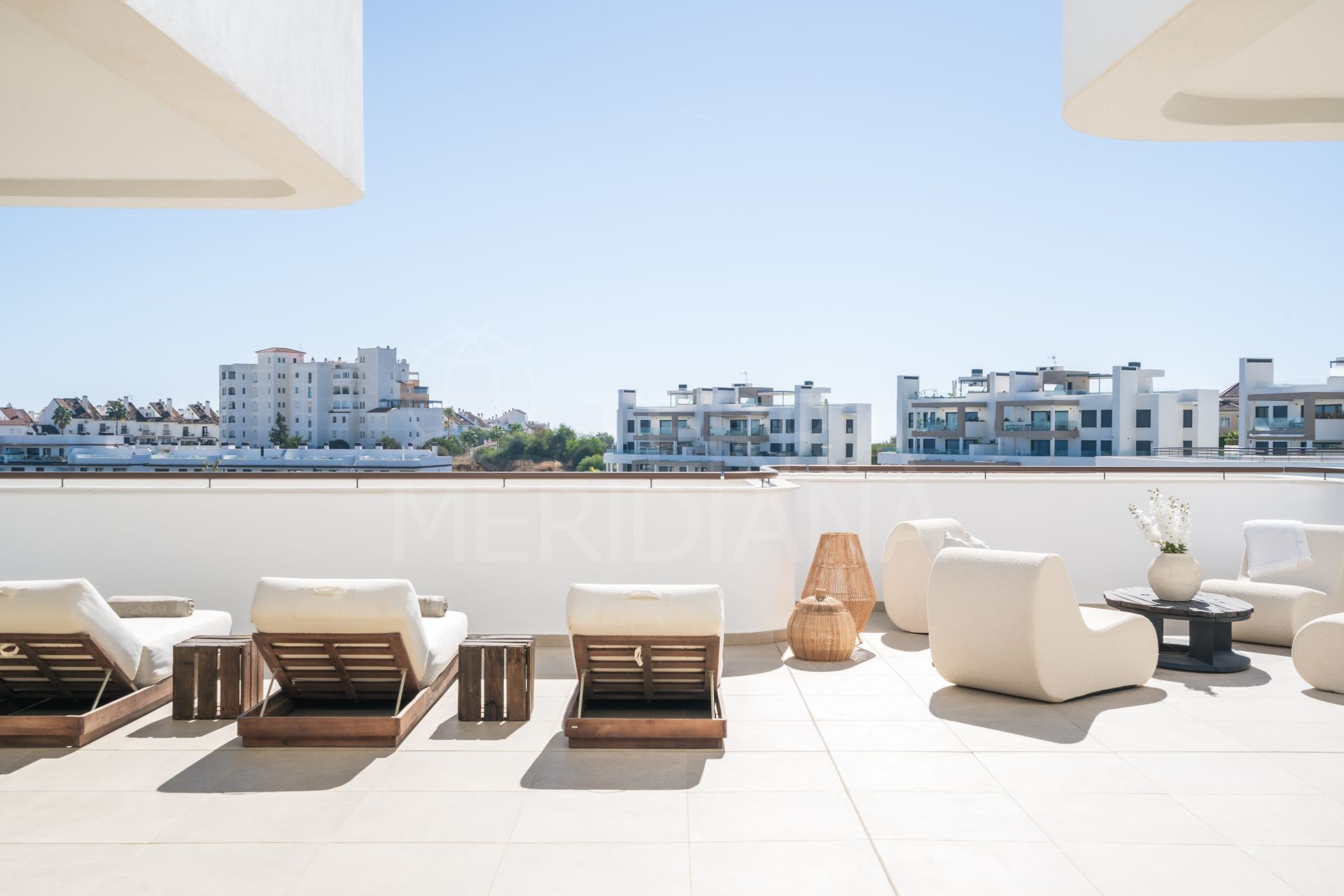 Apartment in Las Mesas, Estepona