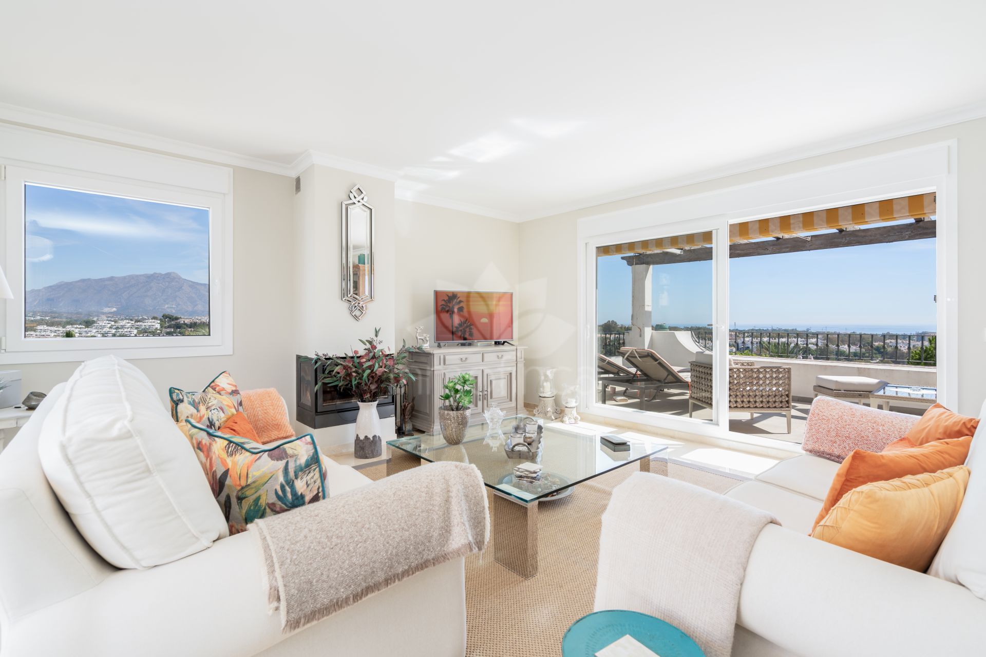 Penthouse in El Paraiso, Estepona