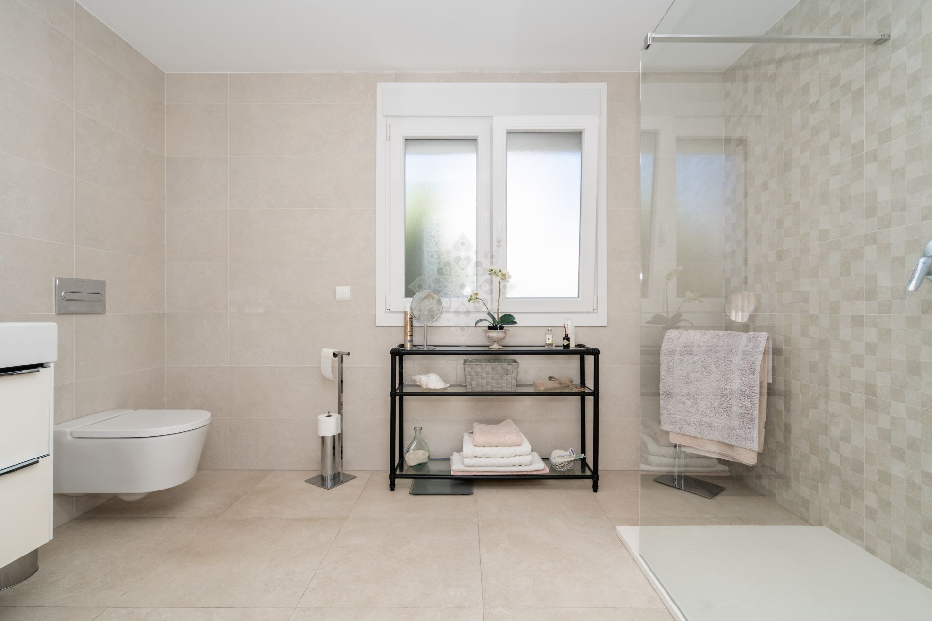 Penthouse in El Paraiso, Estepona