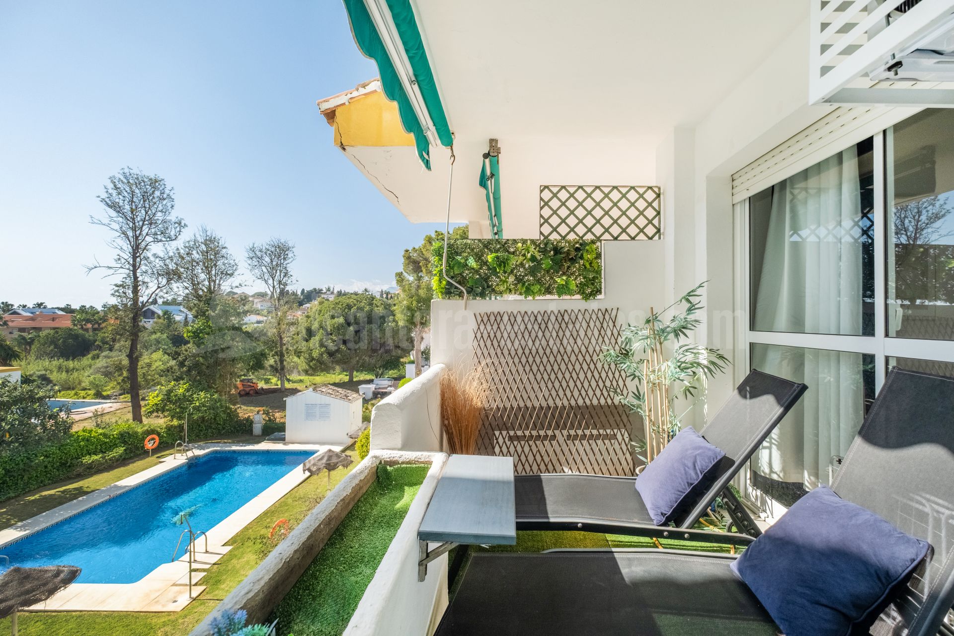 Apartment in Cabopino, Marbella