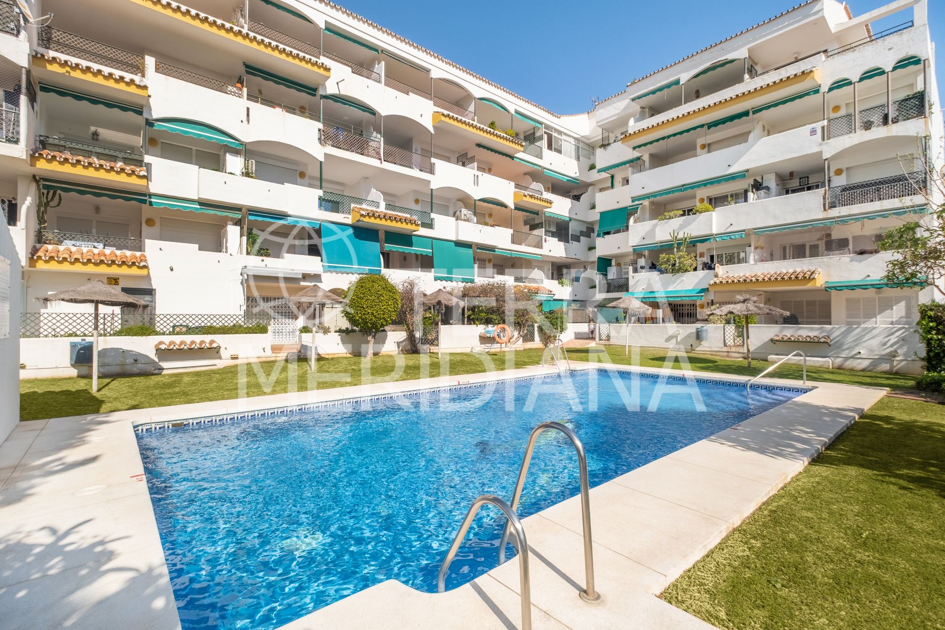 Apartment in Cabopino, Marbella