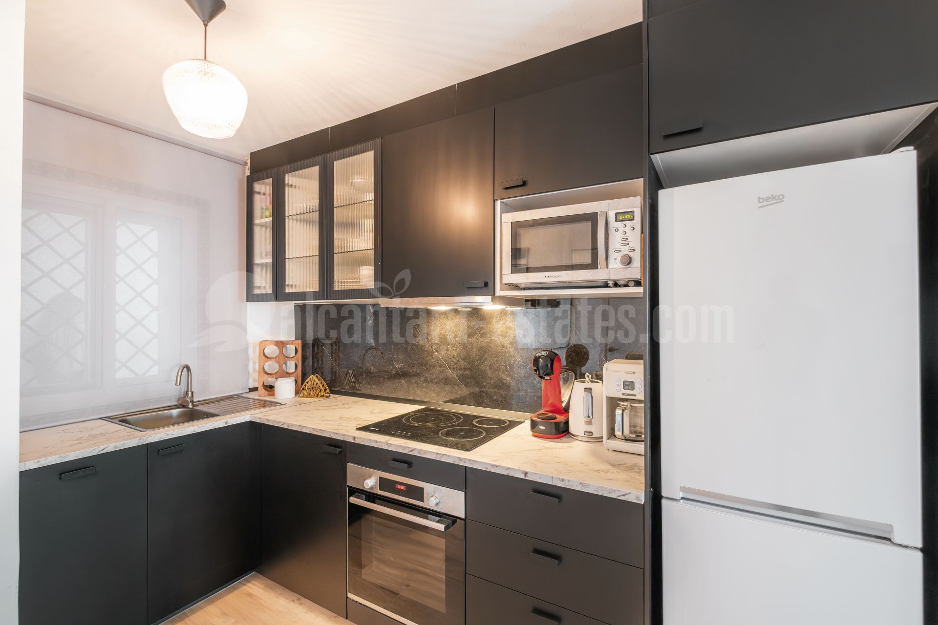 Apartment in Cabopino, Marbella