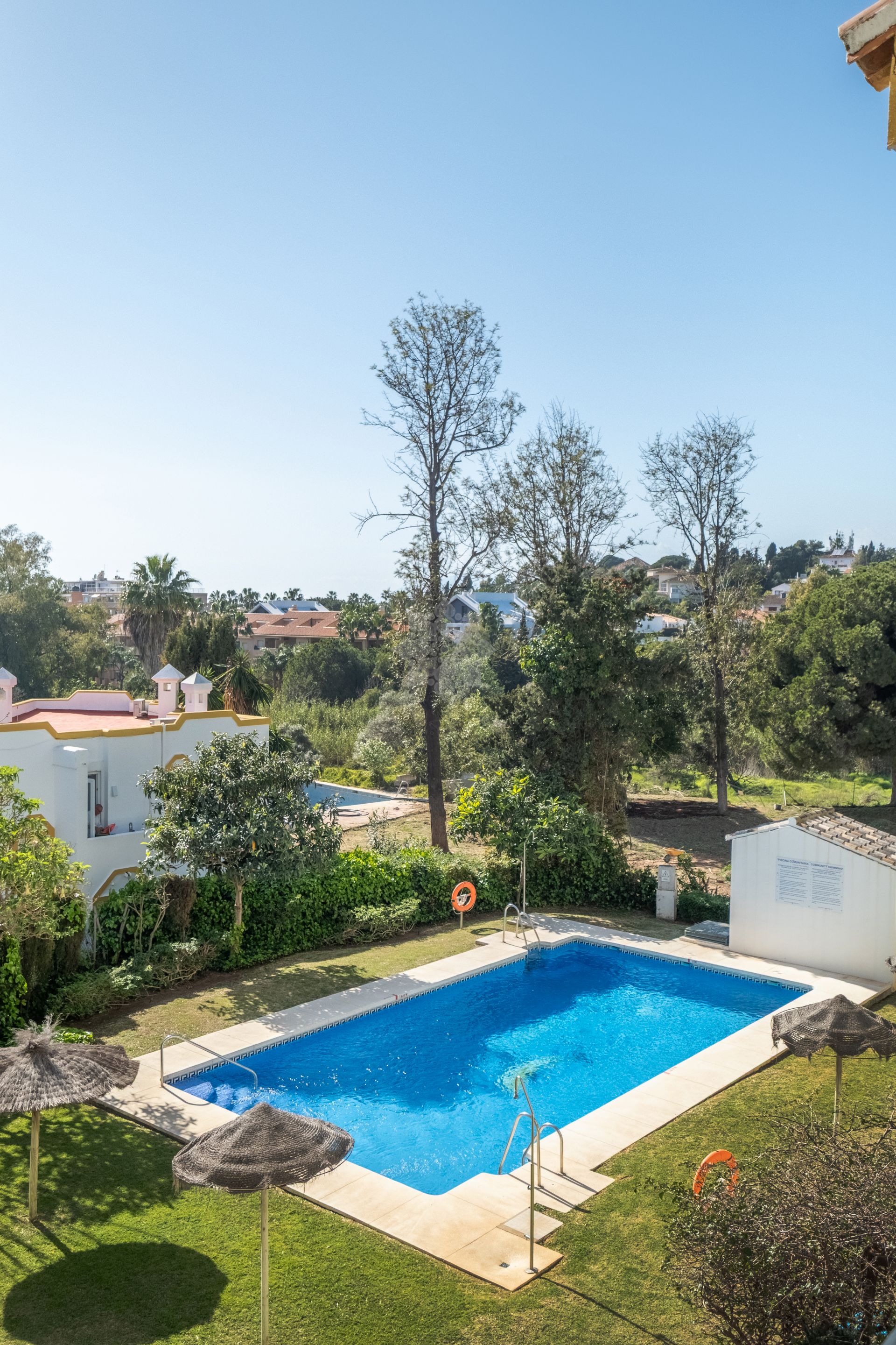 Apartment in Cabopino, Marbella