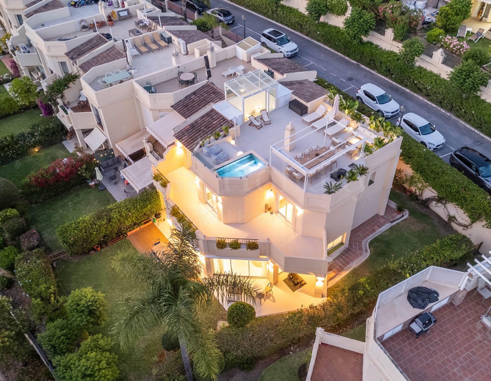 Adosado en La Quinta Hills, Benahavis
