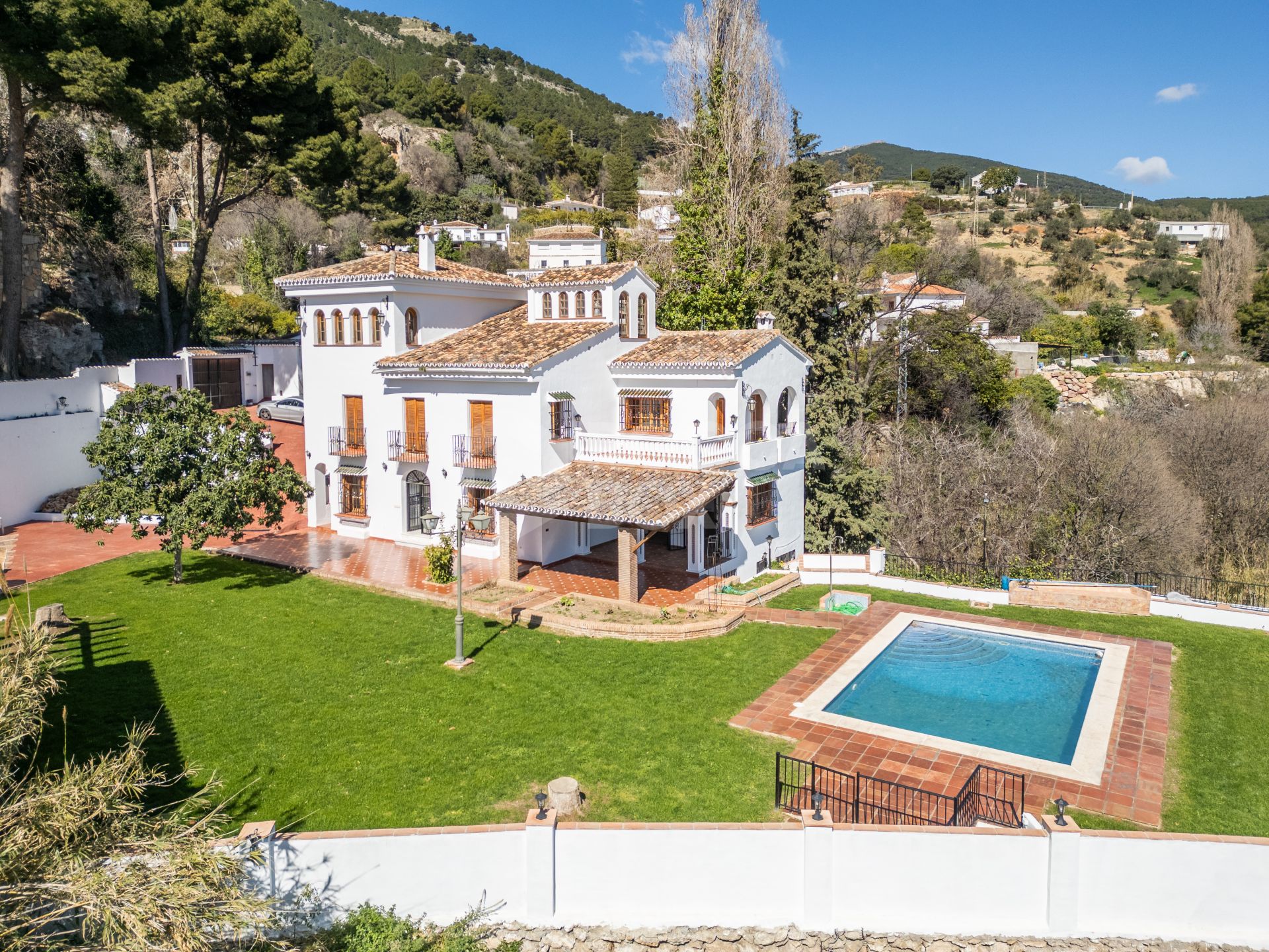 Andalusian Splendour Dream Cortijo with Unbeatable Views