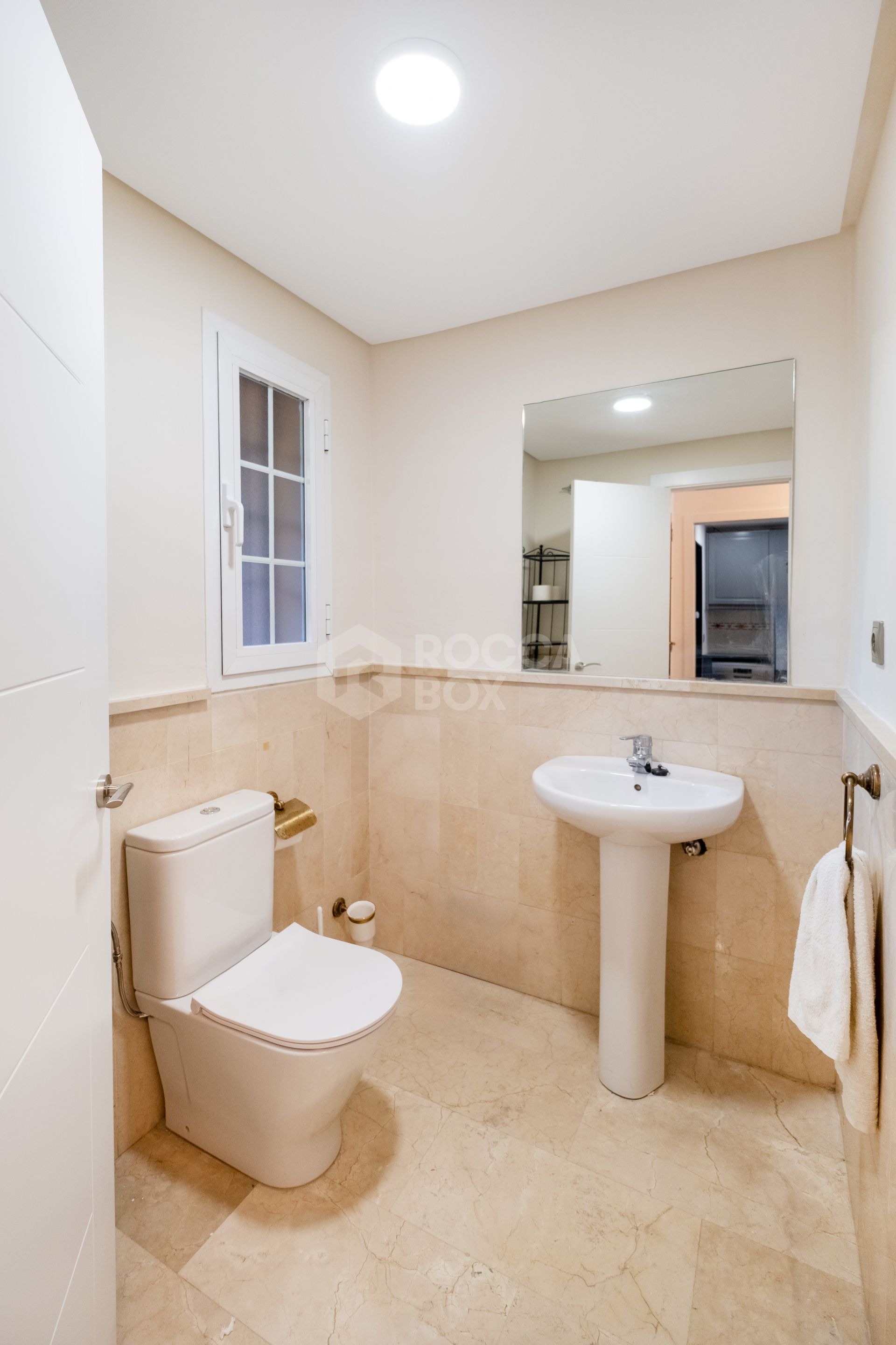 Spacious Townhouse in Oasis de Nagüeles with 4 Bedrooms and Garage – Potential for 5th Bedroom