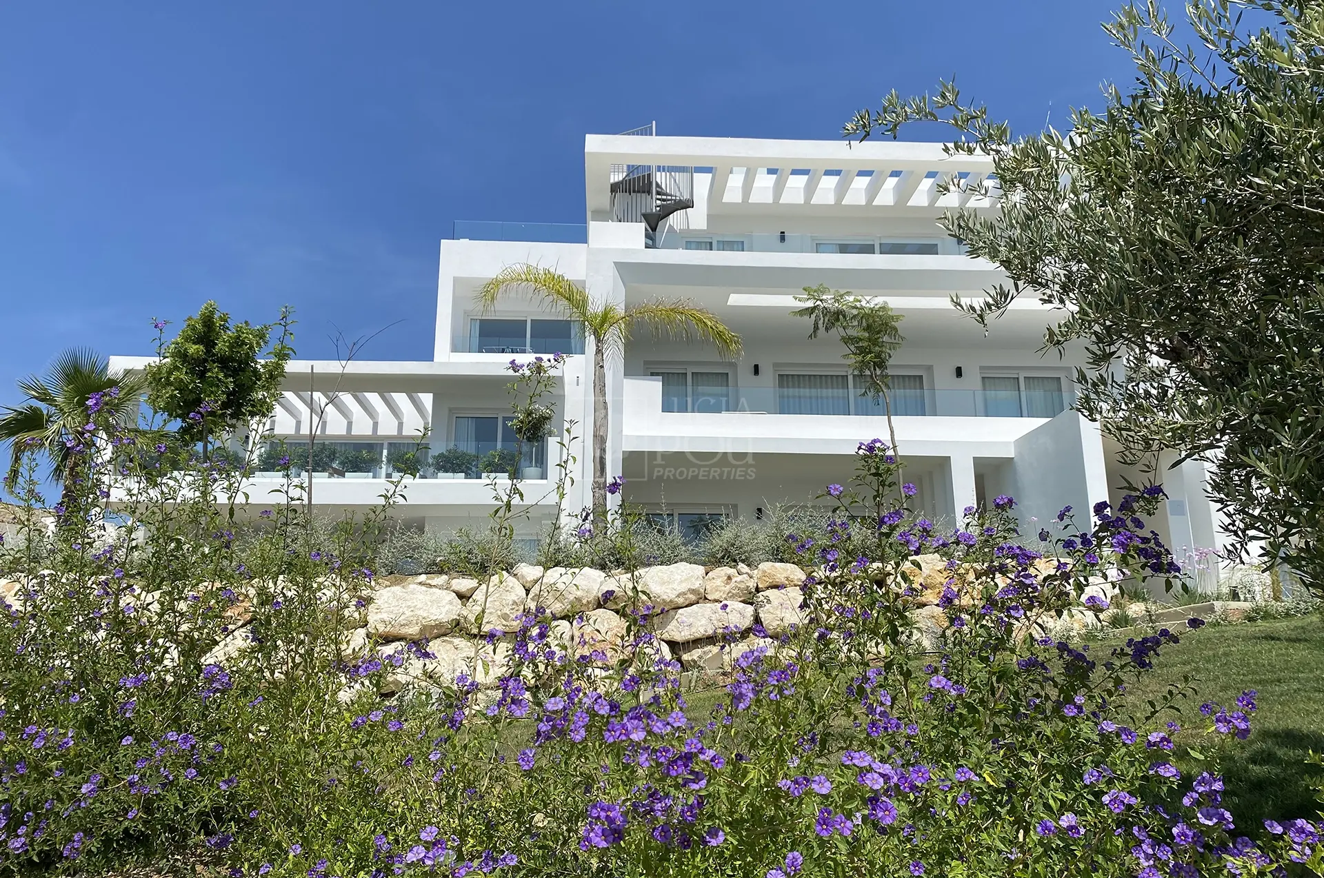 Development in Alcazaba Lagoon, Casares Pueblo, Casares
