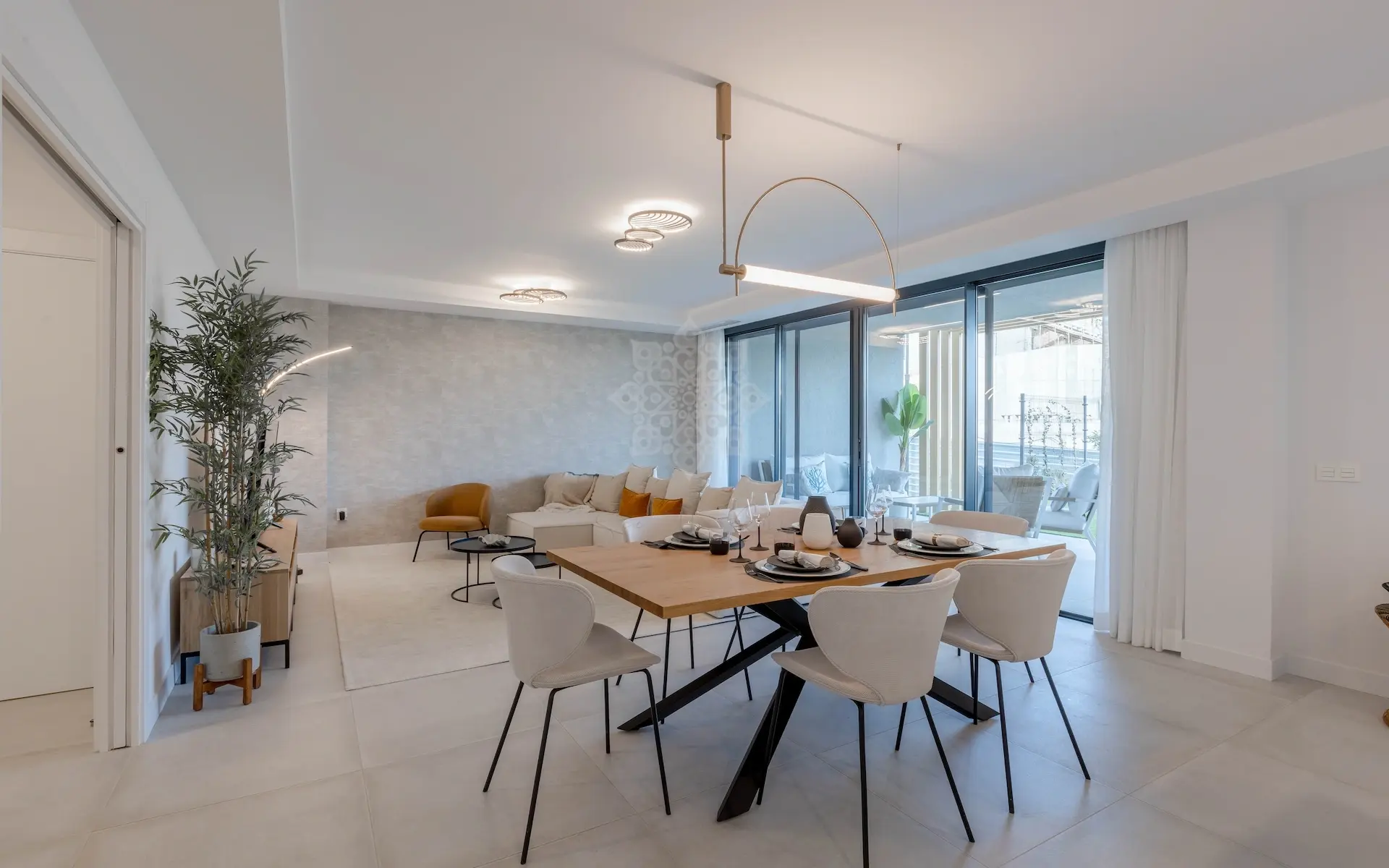 Town House in El Chaparral, Malaga