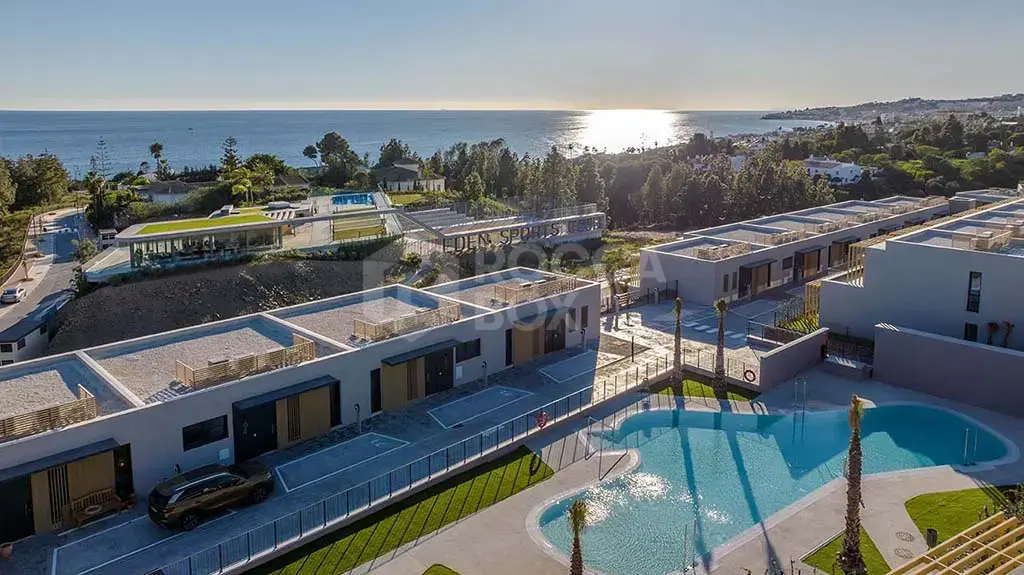 Where the sea meets nature