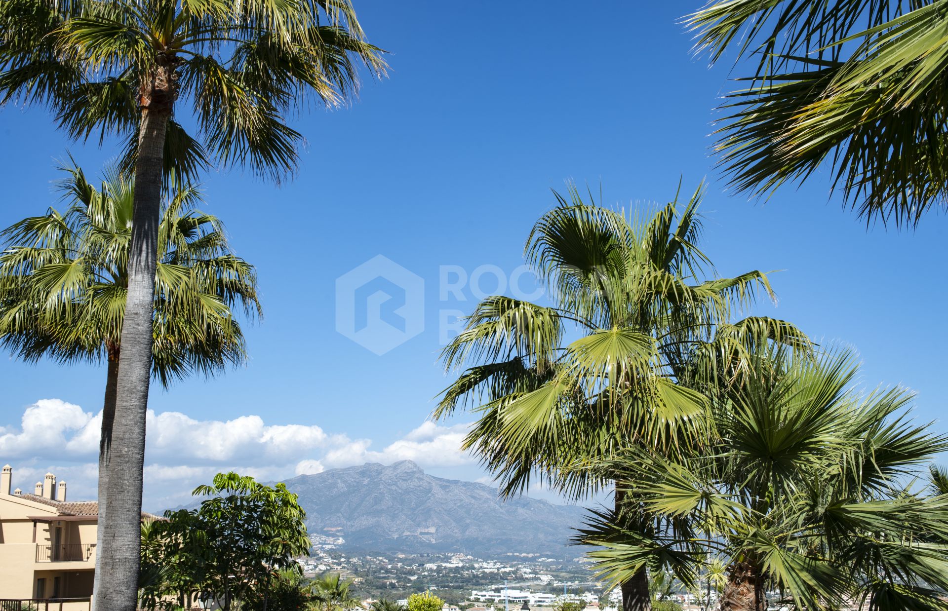 Development in La Alqueria, Benahavis