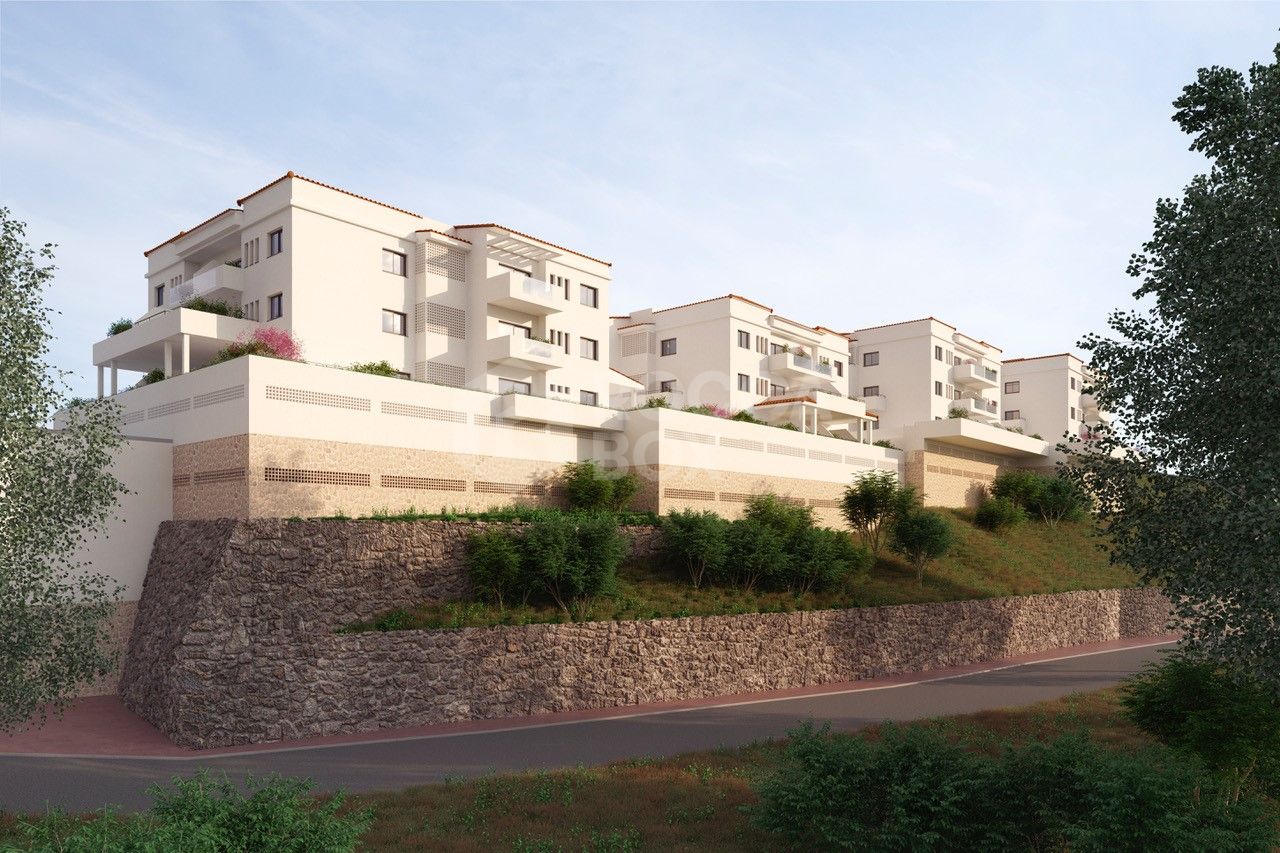 Pine Hill Residences, Mediterranean confort and luxury amenities in Fuengirola