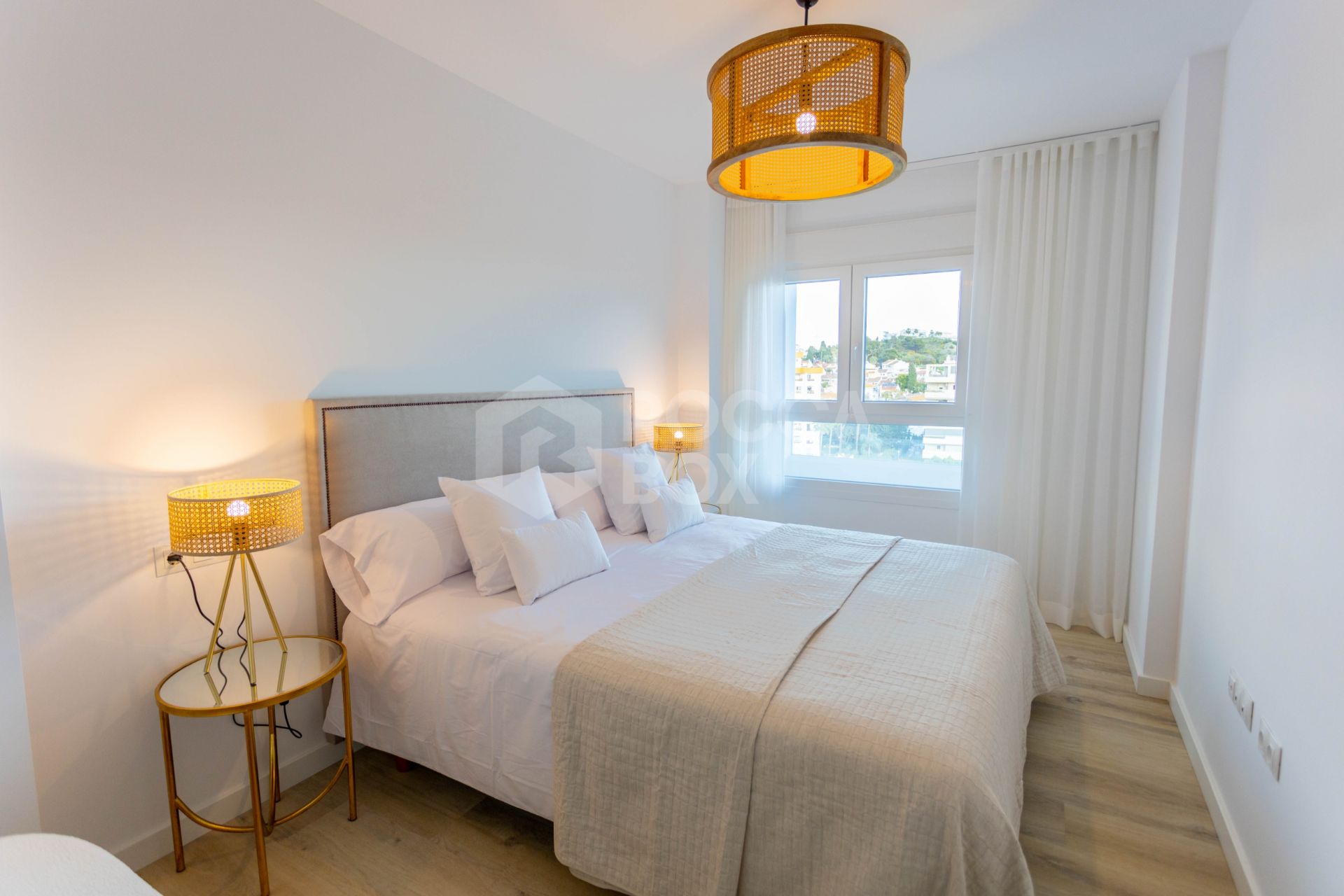 Key-ready 4-Bedroom Apartment in Albatros XV, Nueva Andalucia – Stunning Views