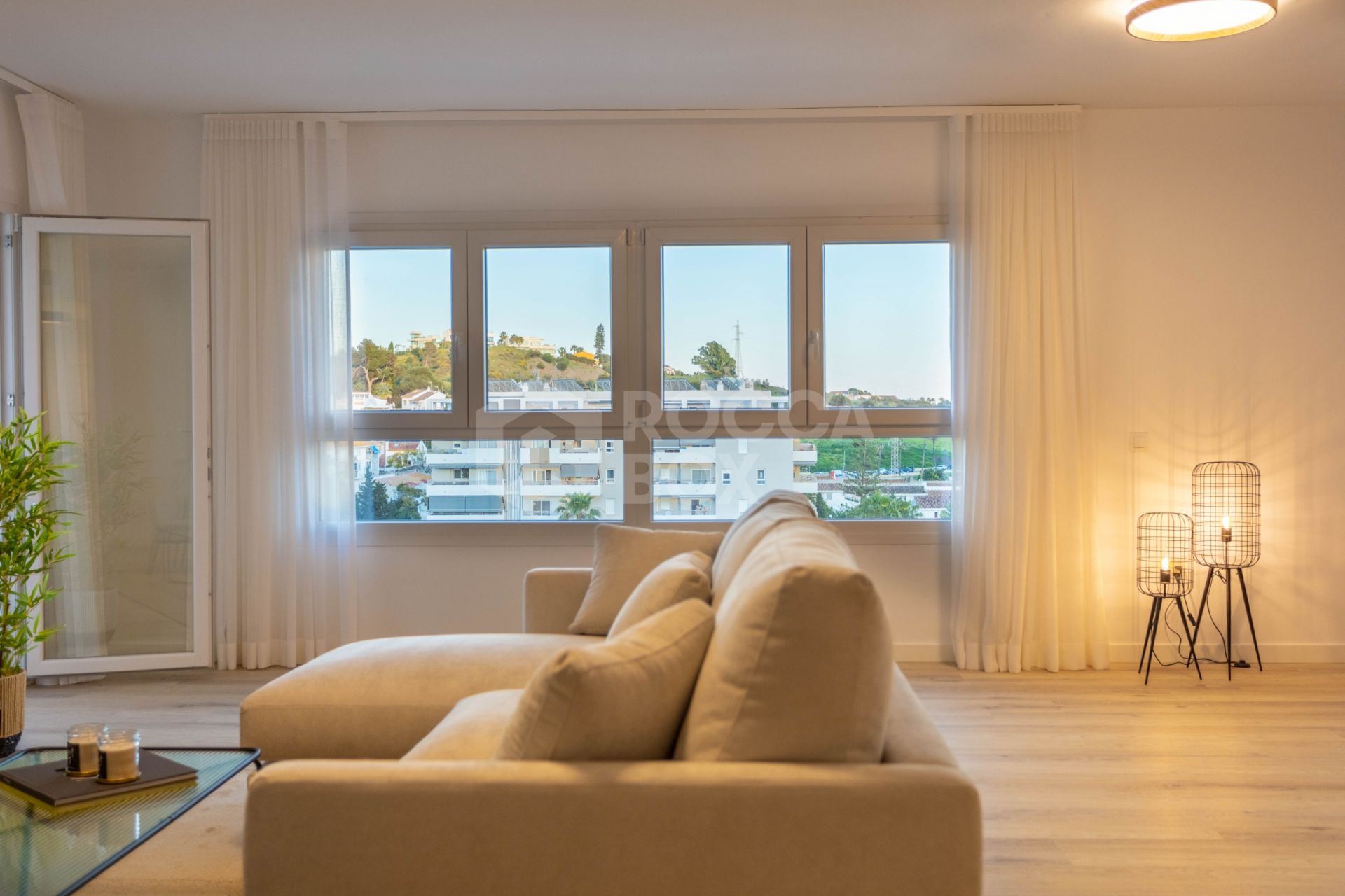 Key-ready 4-Bedroom Apartment in Albatros XV, Nueva Andalucia – Stunning Views