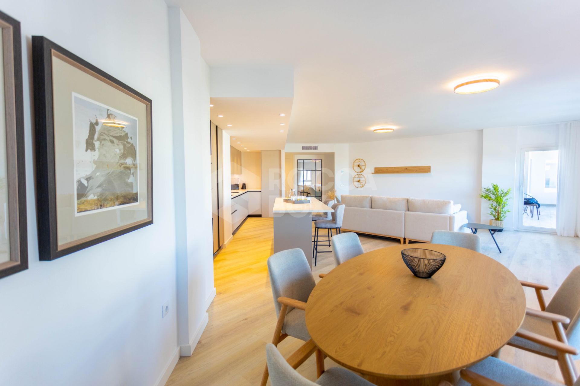 Key-ready 4-Bedroom Apartment in Albatros XV, Nueva Andalucia – Stunning Views