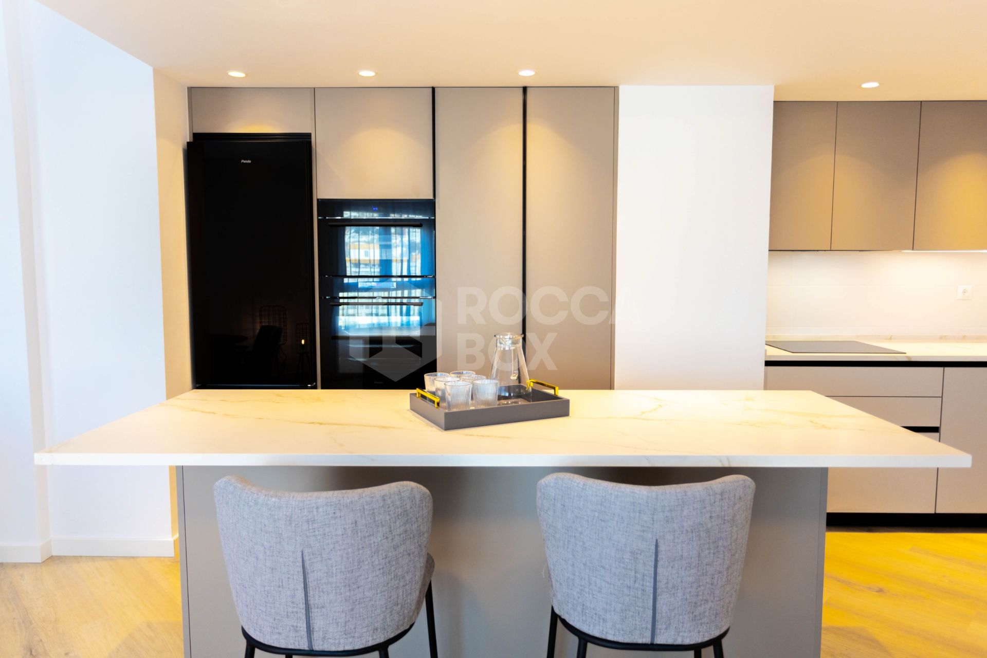 Key-ready 4-Bedroom Apartment in Albatros XV, Nueva Andalucia – Stunning Views