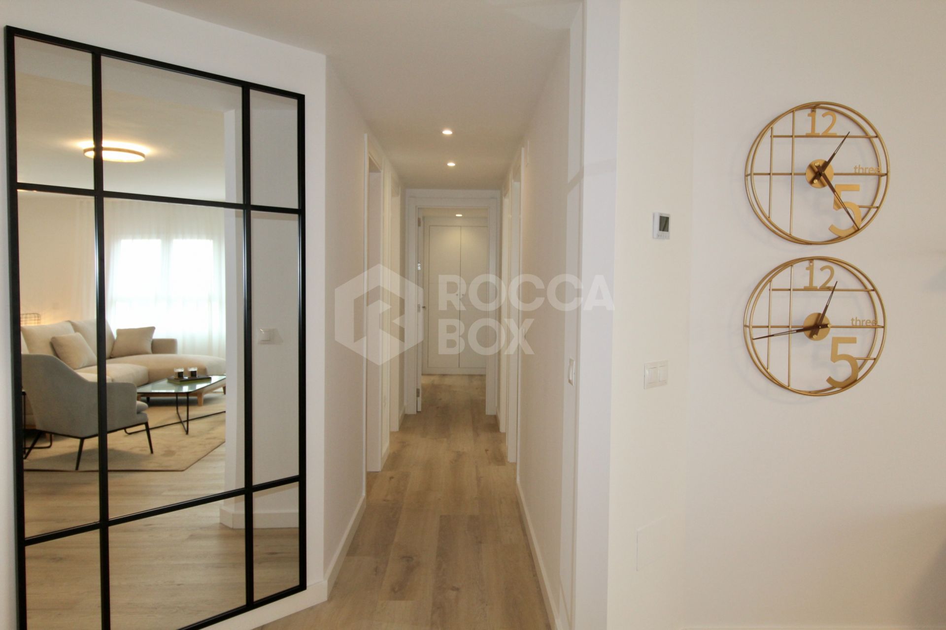 Key-ready 4-Bedroom Apartment in Albatros XV, Nueva Andalucia – Stunning Views