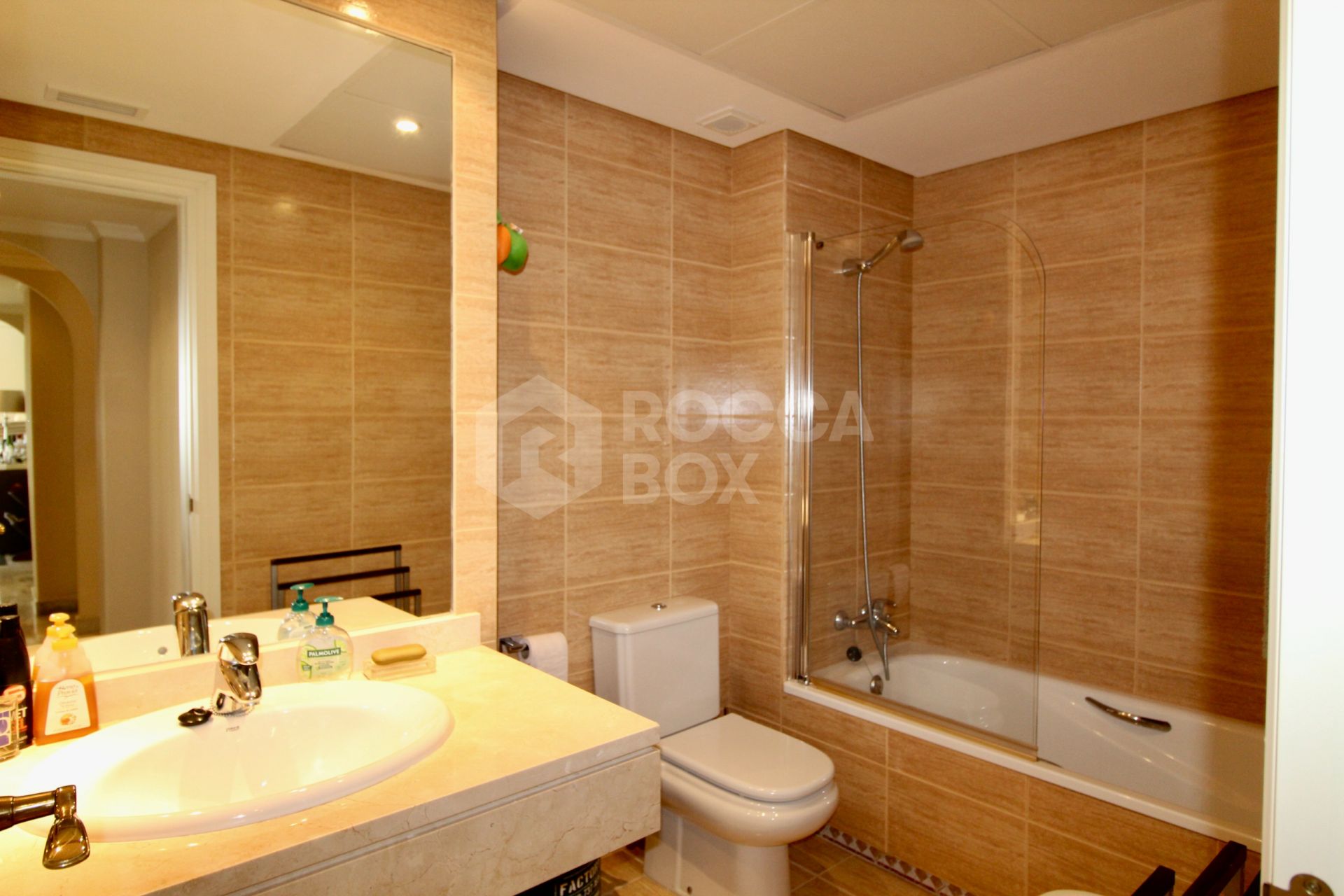 3-Bedroom Corner Apartment for Sale and Long-Term Rent in Nueva Andalucía, Marbella