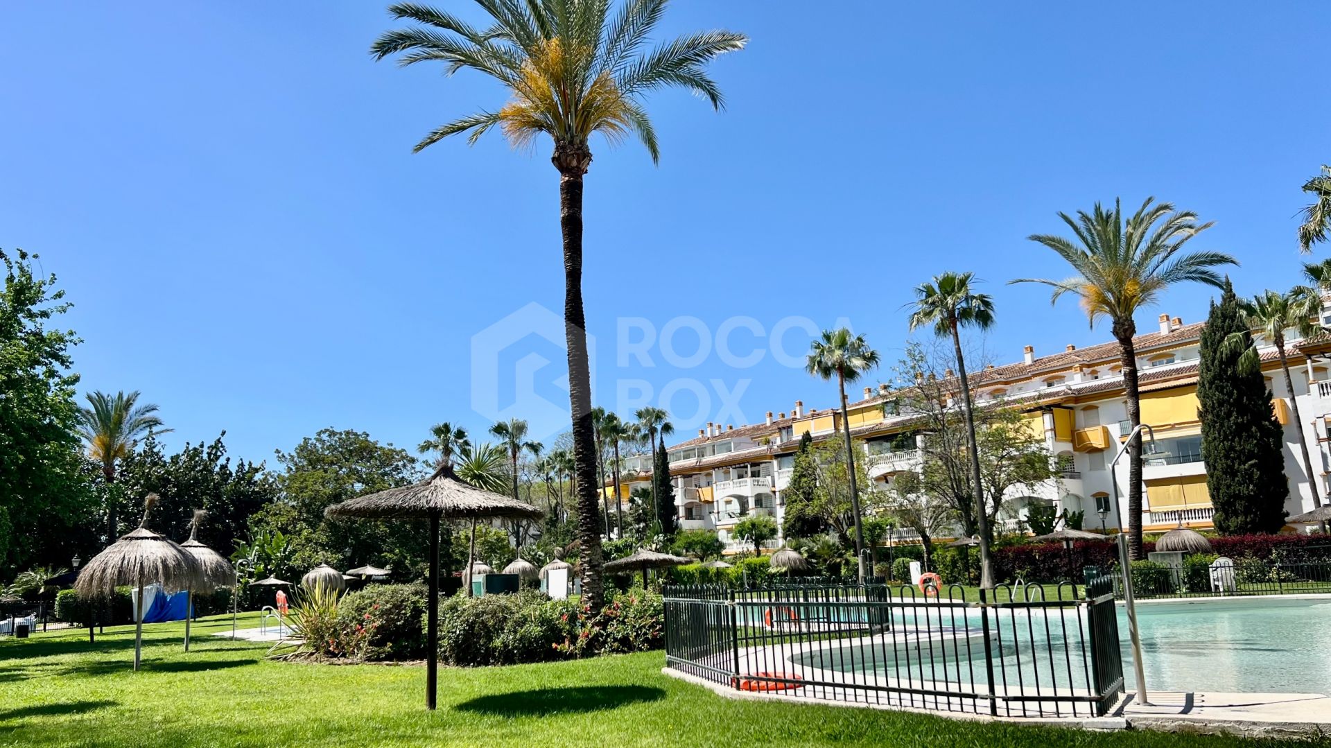 3-Bedroom Corner Apartment for Sale and Long-Term Rent in Nueva Andalucía, Marbella