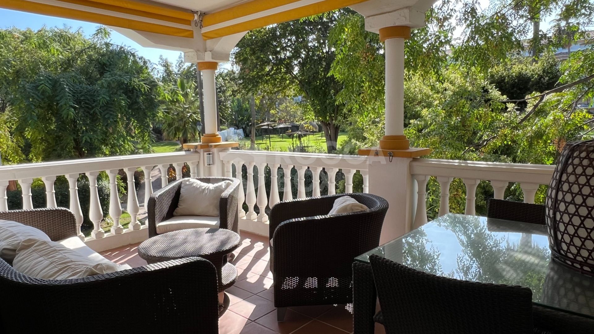 3-Bedroom Corner Apartment for Sale and Long-Term Rent in Nueva Andalucía, Marbella