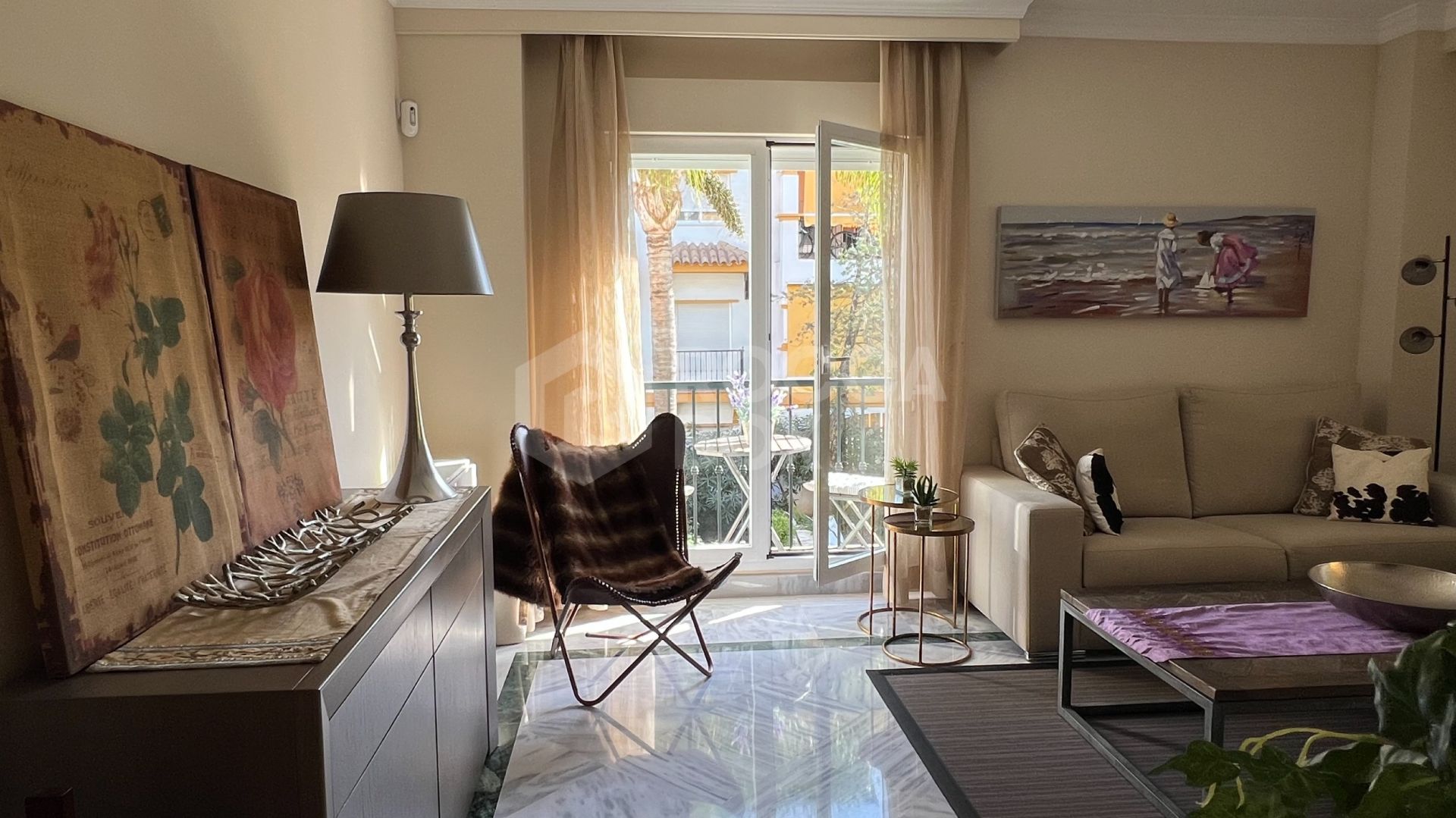 3-Bedroom Corner Apartment for Sale and Long-Term Rent in Nueva Andalucía, Marbella