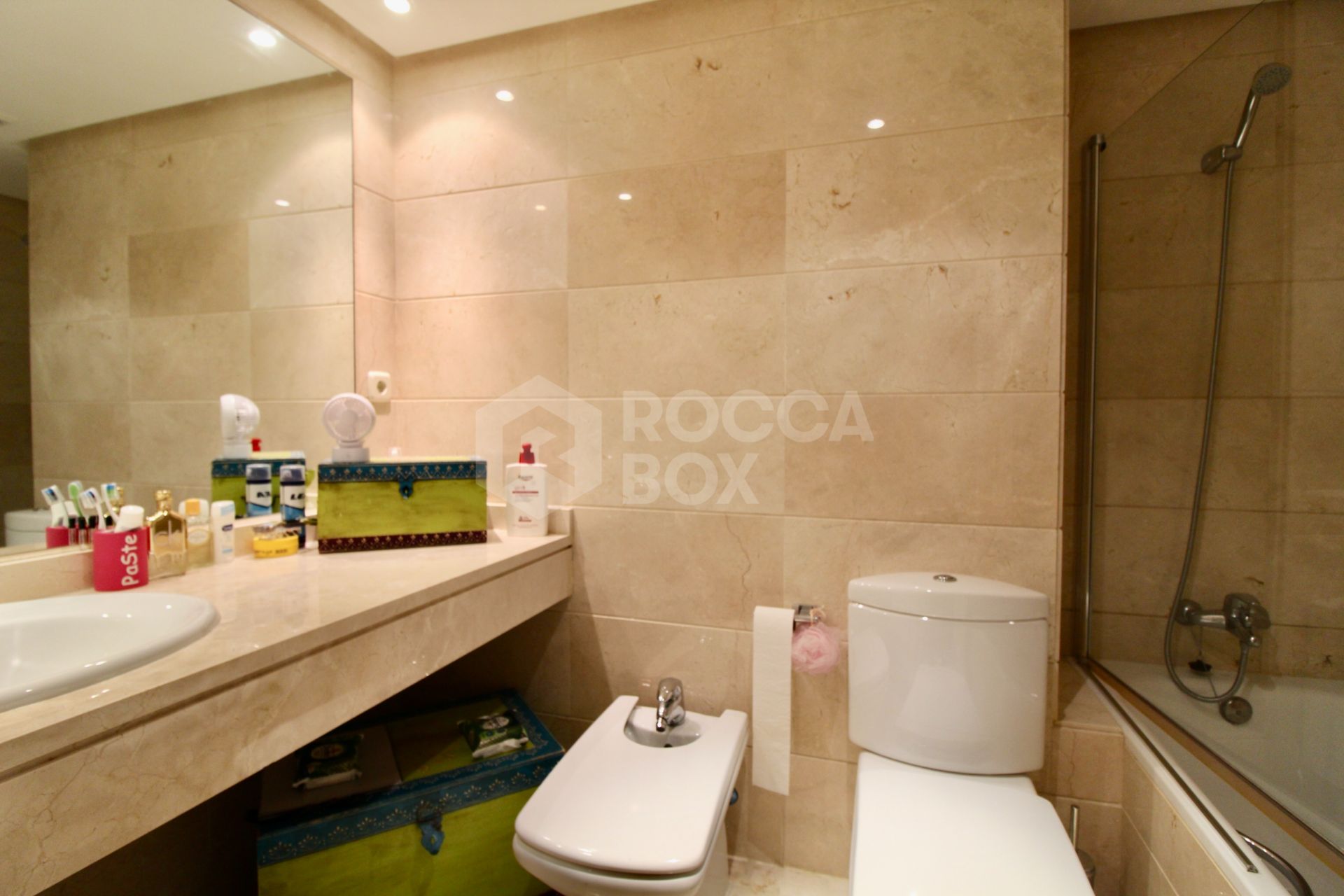 3-Bedroom Corner Apartment for Sale and Long-Term Rent in Nueva Andalucía, Marbella