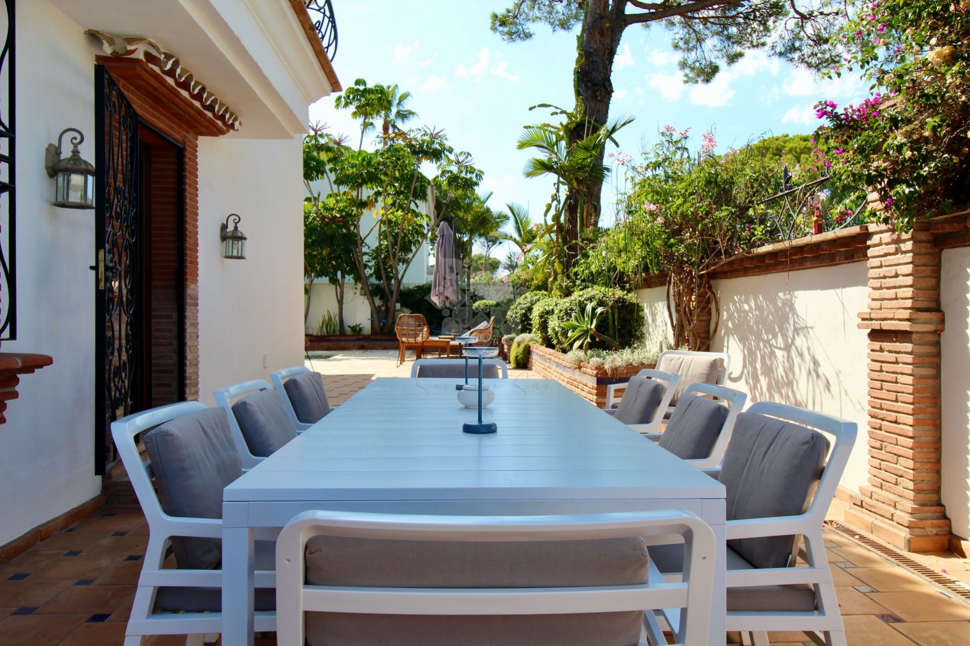 Villa in El Presidente, Estepona