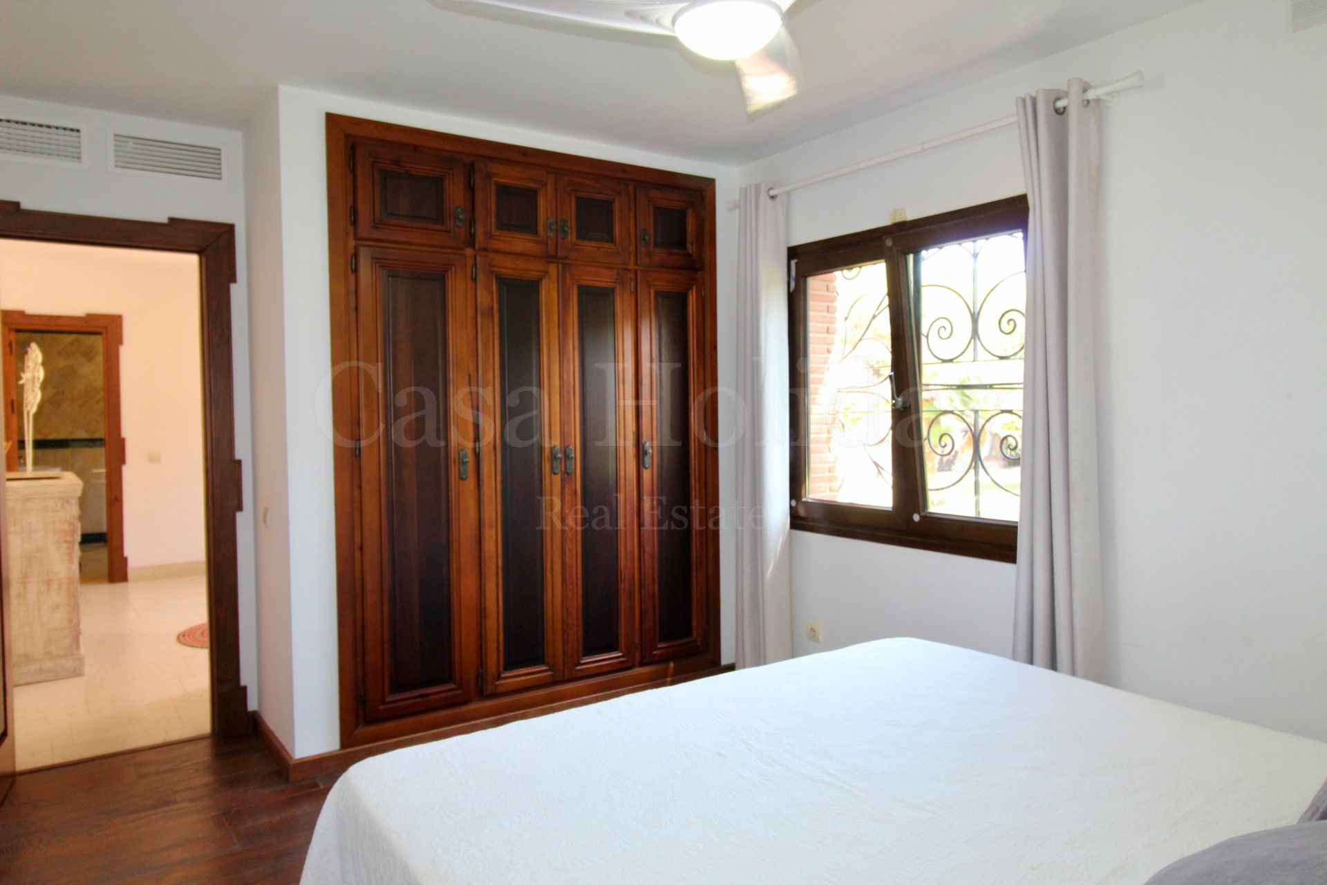 Villa en El Presidente, Estepona