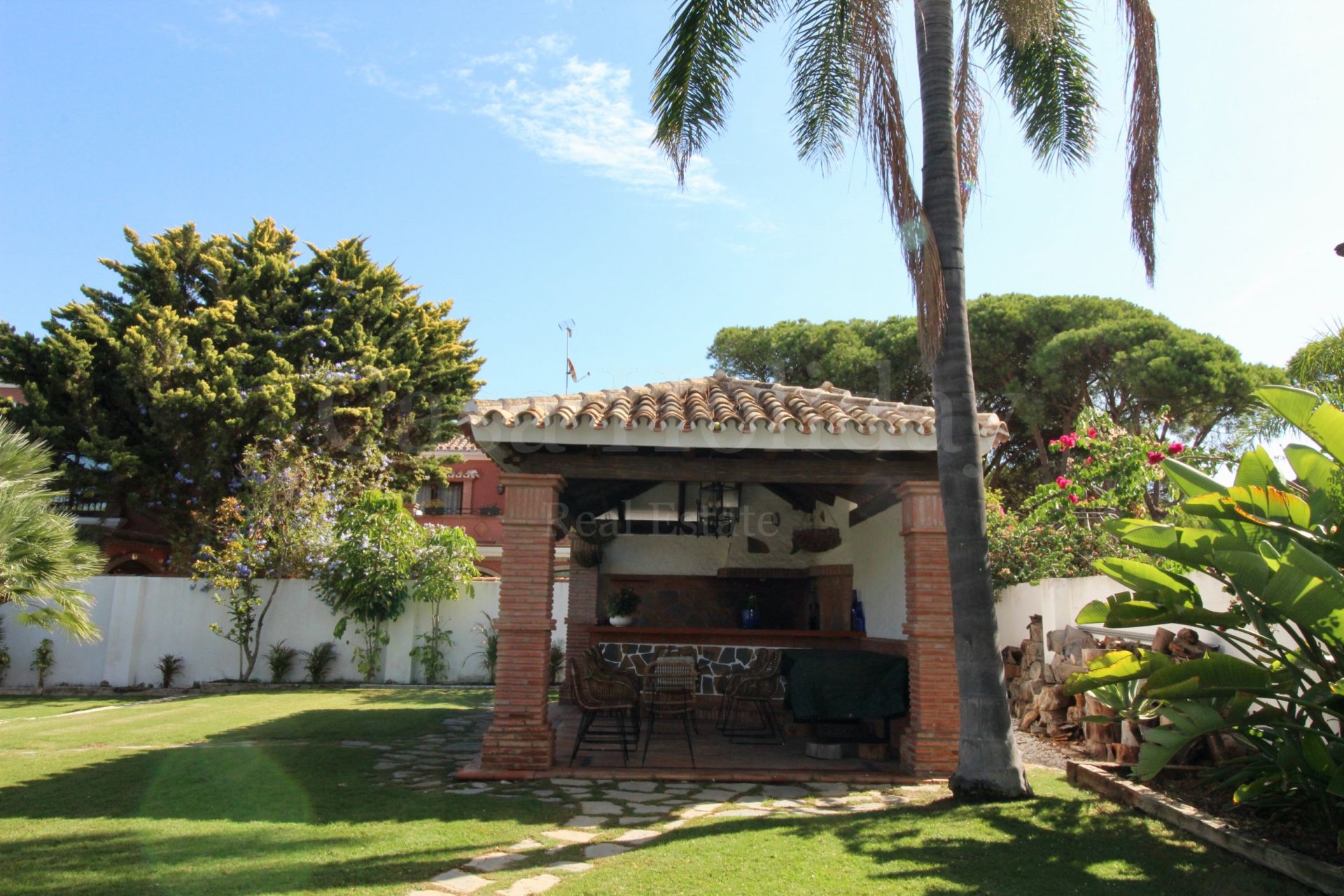 Villa en El Presidente, Estepona