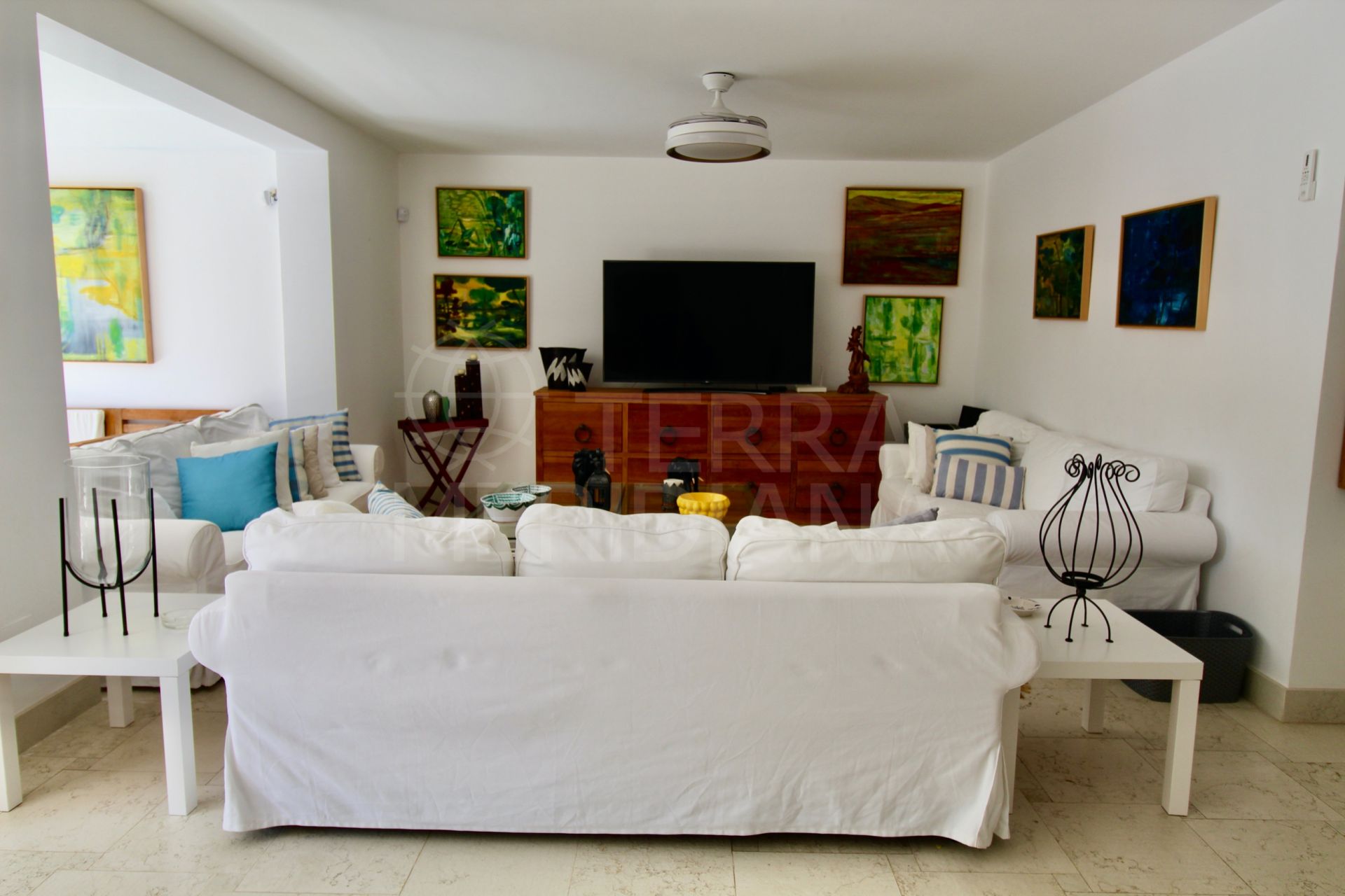 Villa in El Presidente, Estepona