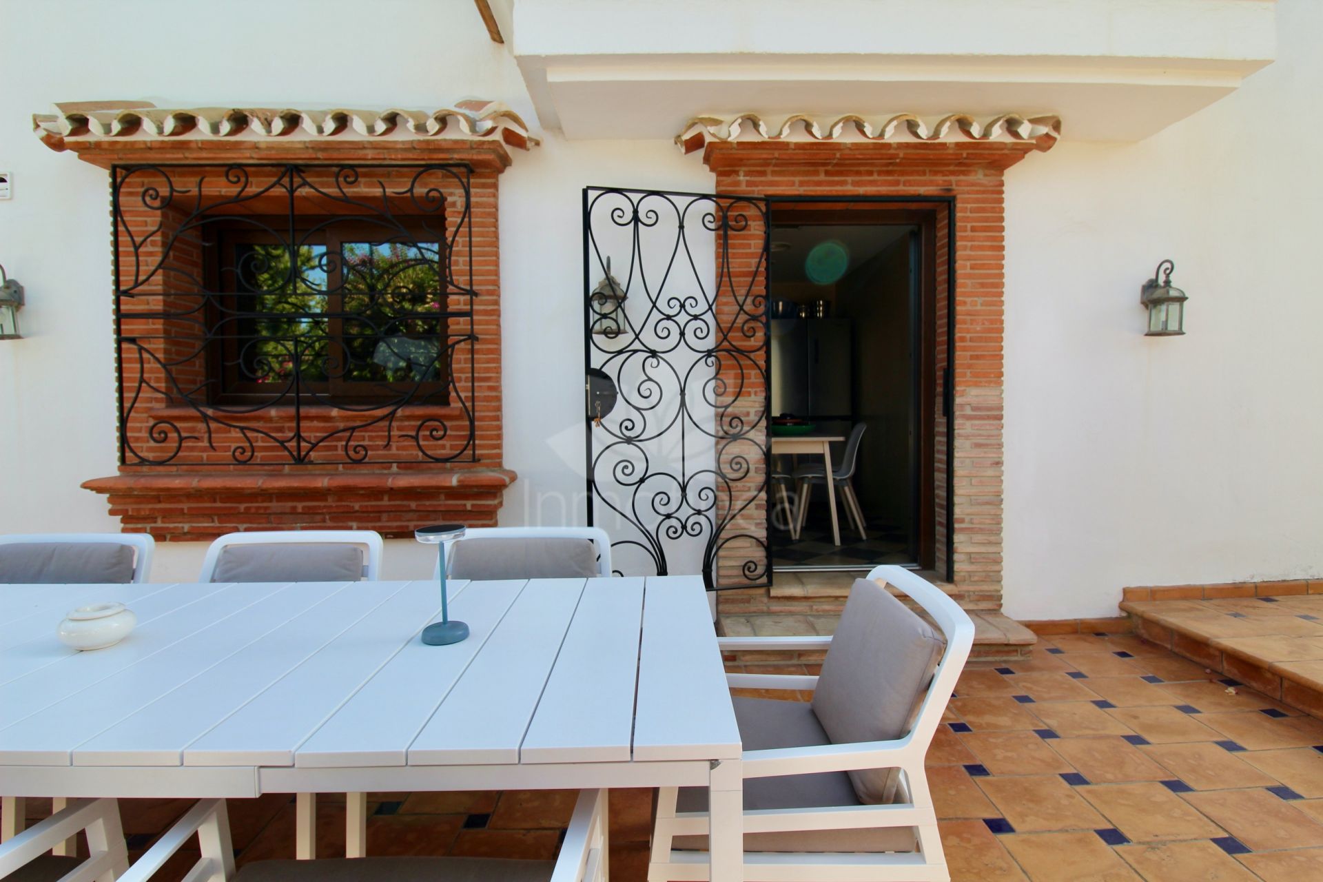 Villa in El Presidente, Estepona