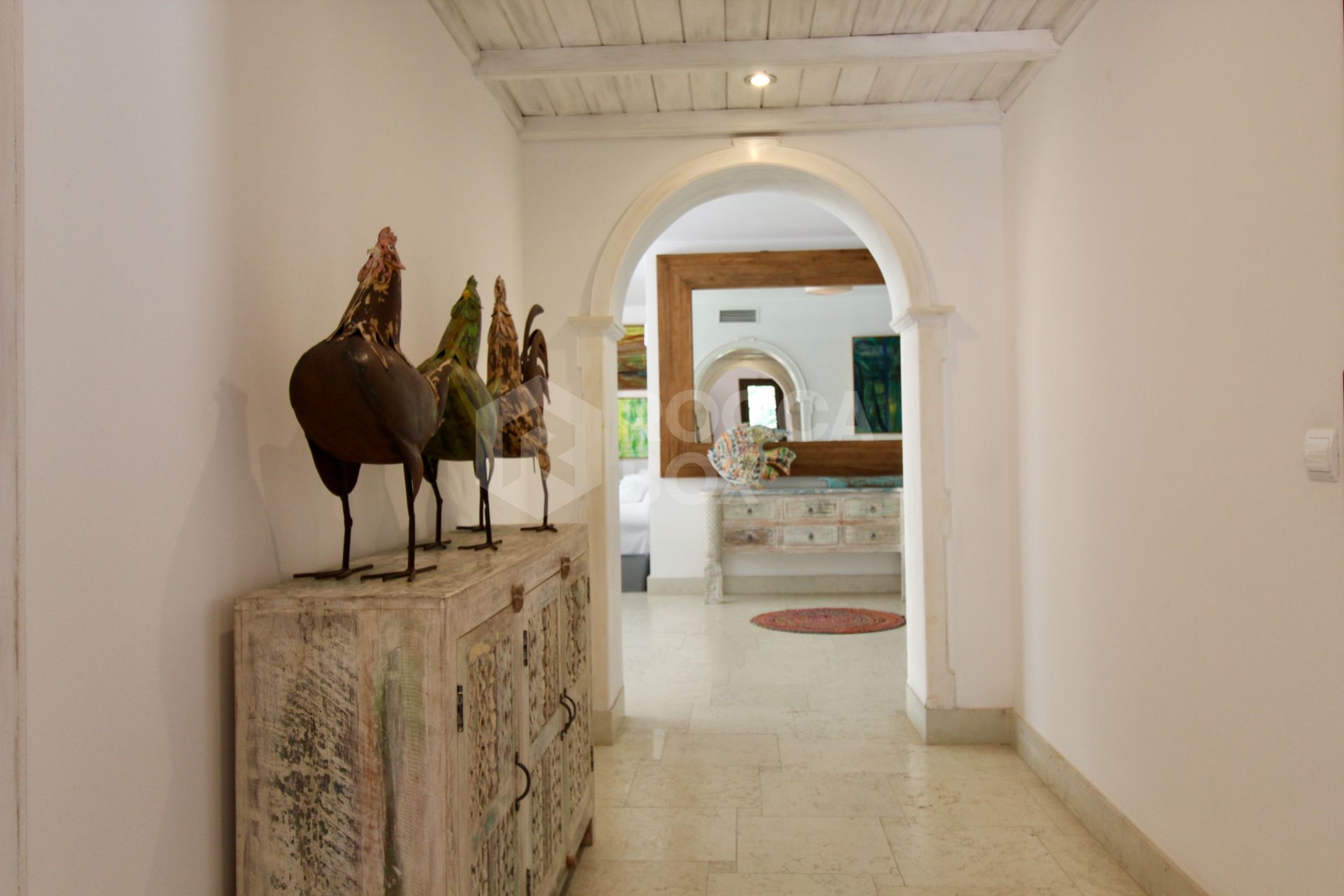 Beachside Mediterranean Villa for Sale in El Presidente, Marbella – Investment Opportunity