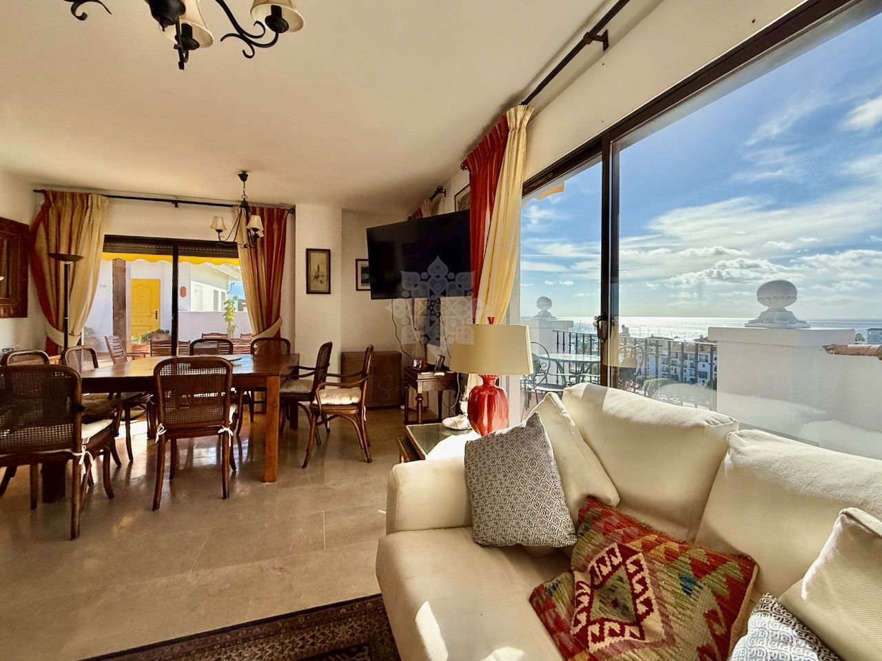 Penthouse in Marina Duquesa, Manilva