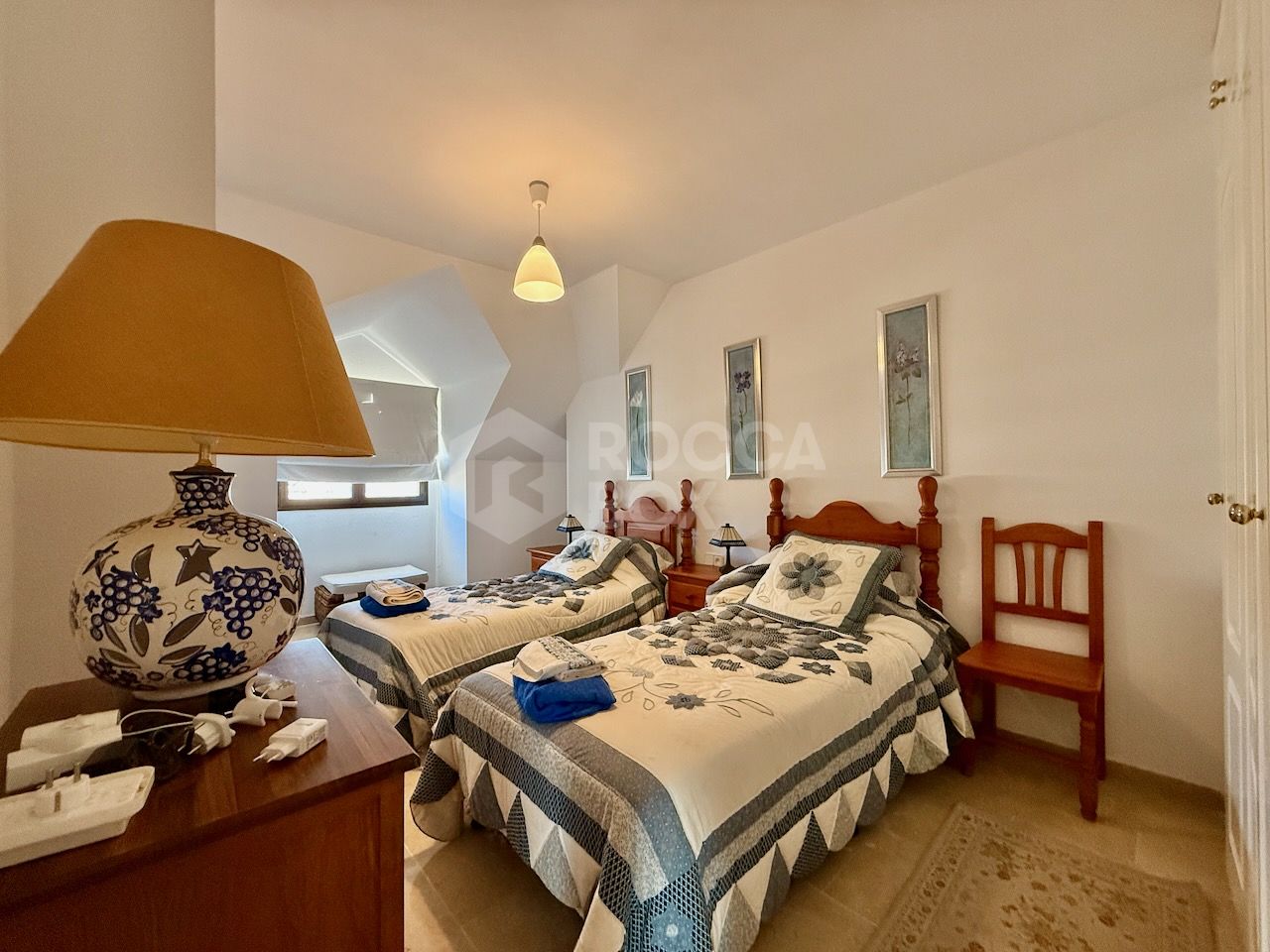 Exceptional penthouse with panoramic views in Duquesa Port, Manilva