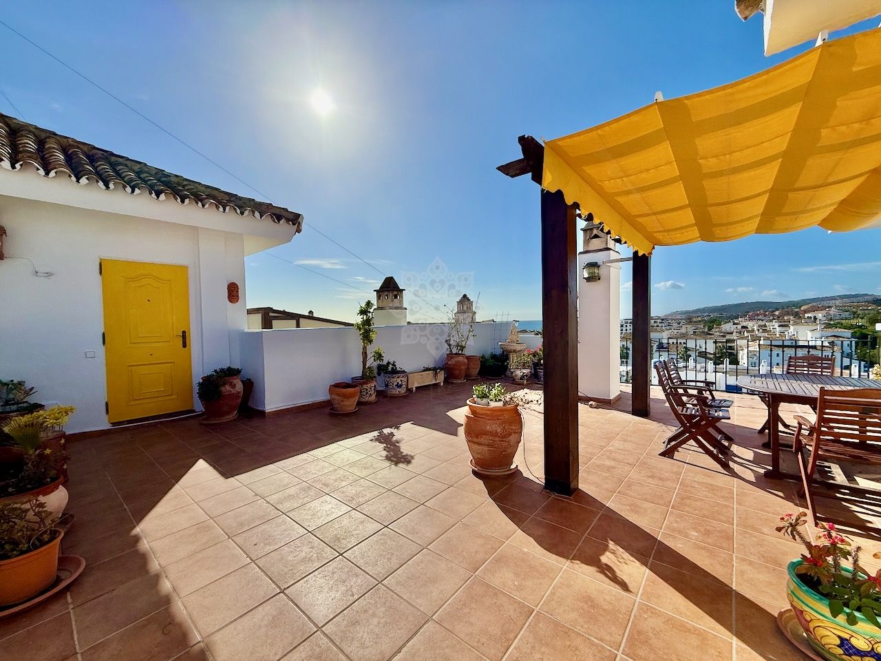 Penthouse in Marina Duquesa, Manilva