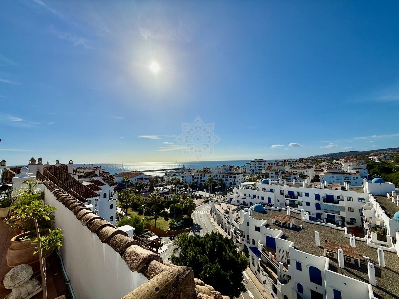 Penthouse in Marina Duquesa, Manilva