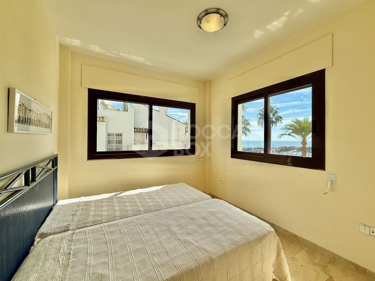 Apartment in Duquesa Golf close to the marina, Manilva