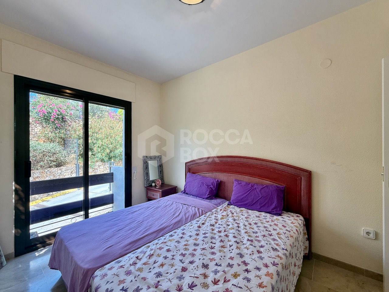 Apartment in Duquesa Golf close to the marina, Manilva