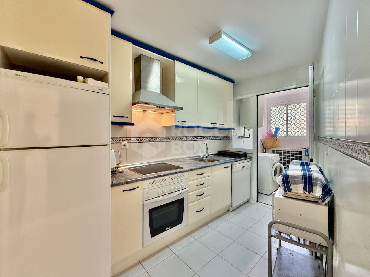 Apartment in Duquesa Golf close to the marina, Manilva