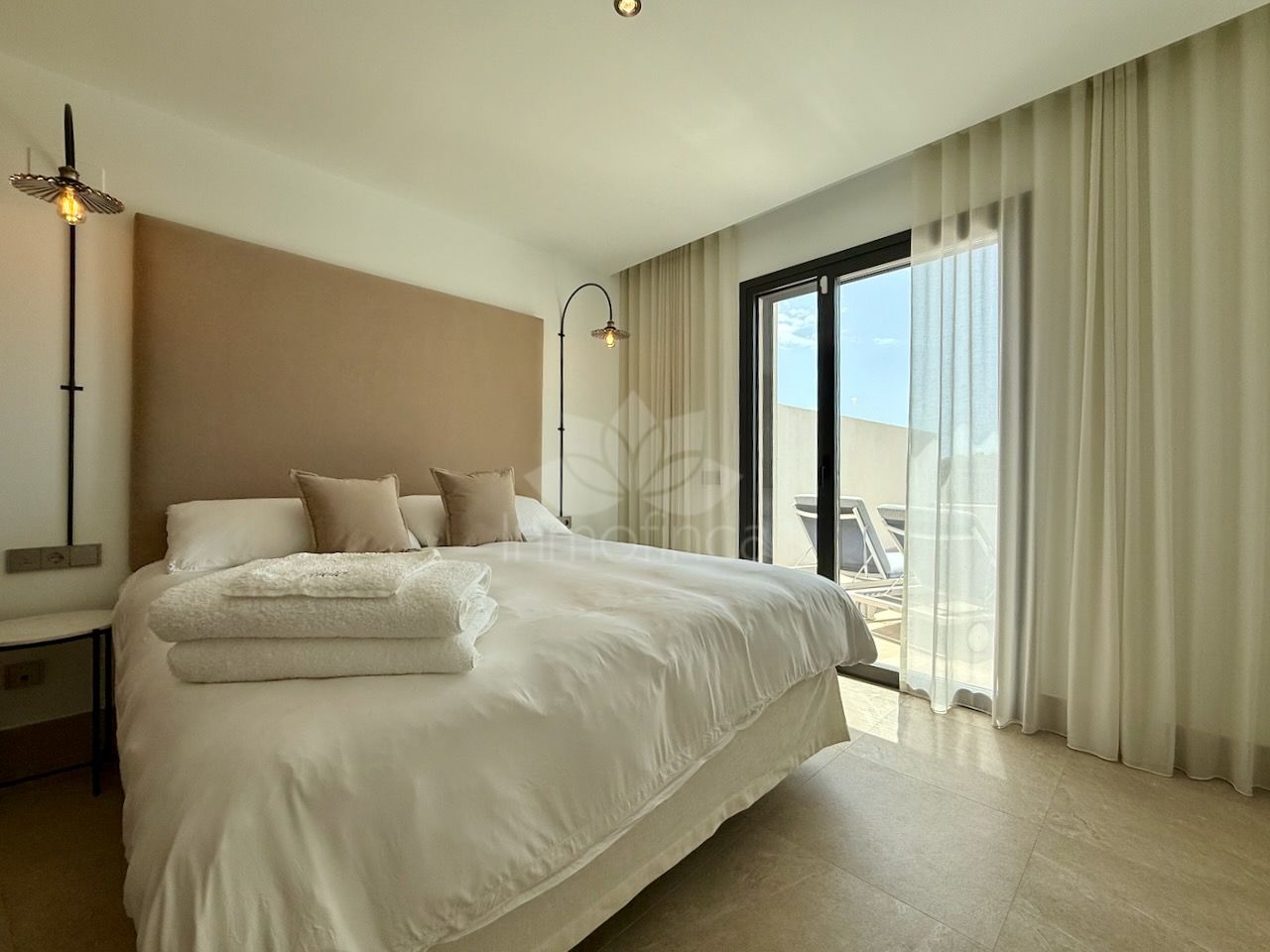 Penthouse in Doña Julia, Casares