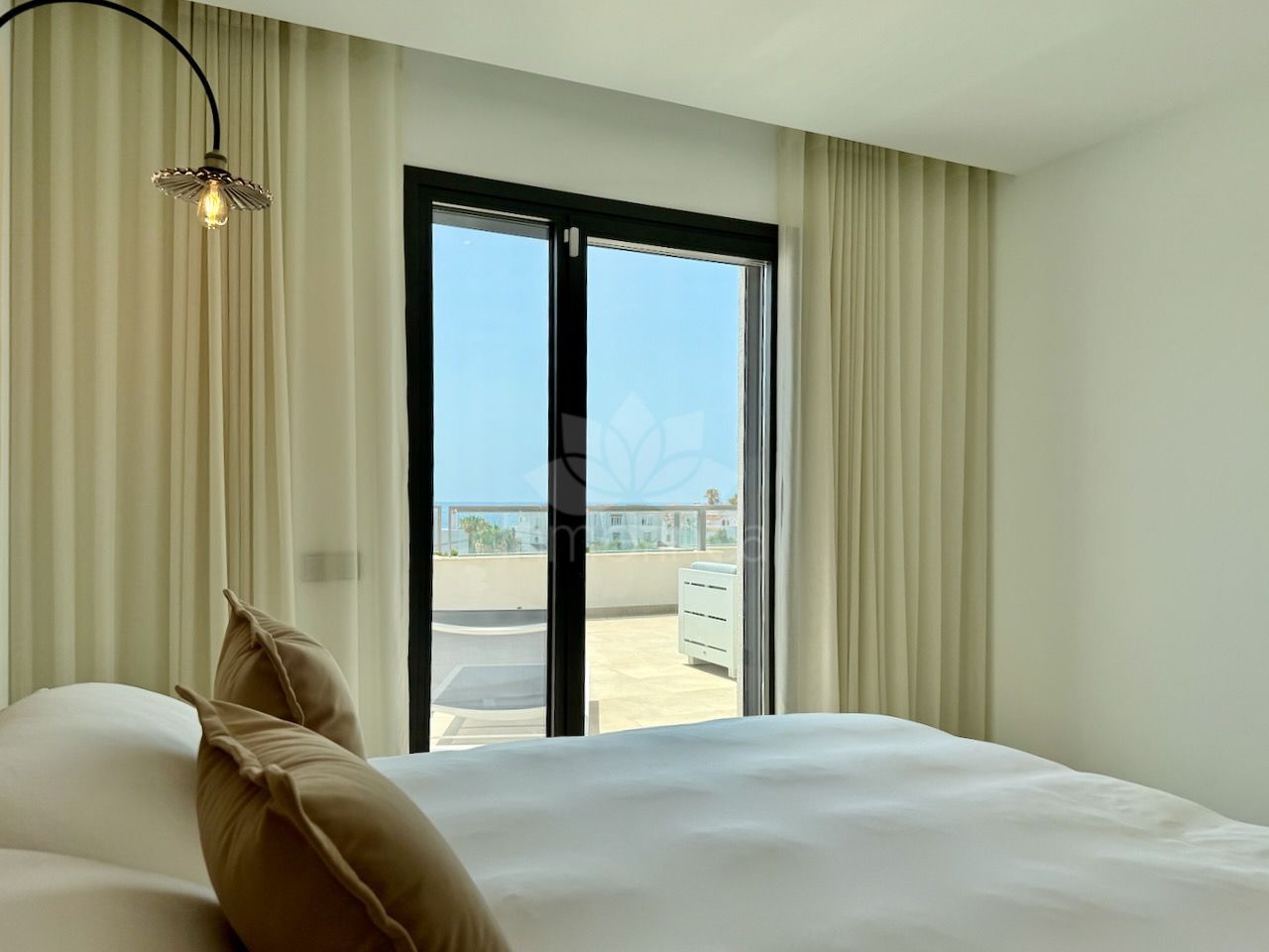 Penthouse in Doña Julia, Casares